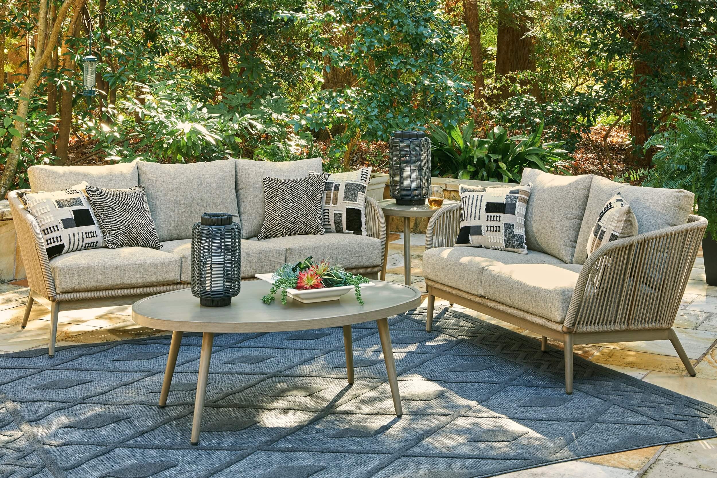 Swiss Valley Outdoor Nuvella Fabric/Handwoven Polyester Rope Set