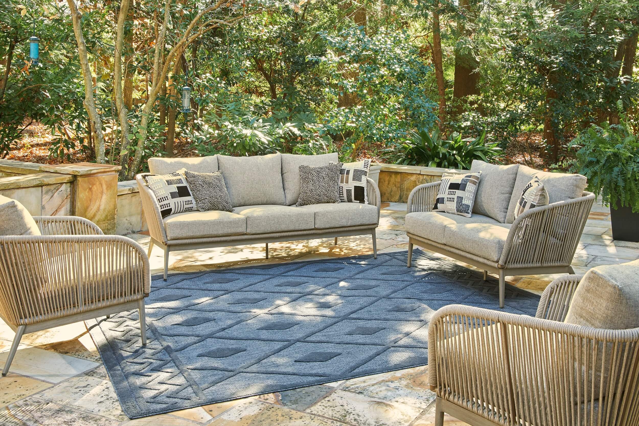 Swiss Valley Outdoor Nuvella Fabric/Handwoven Polyester Rope Set