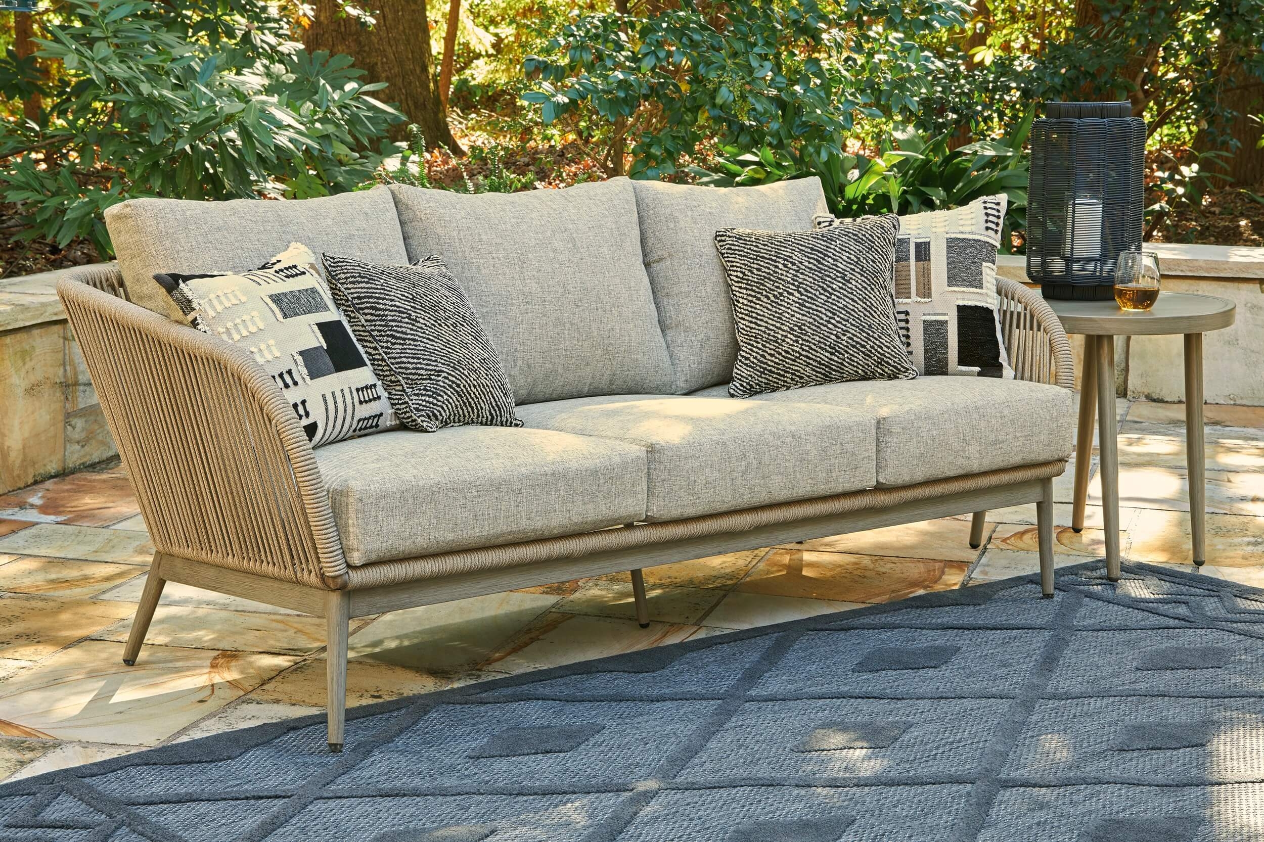 Swiss Valley Outdoor Nuvella Fabric/Handwoven Polyester Rope Sofa w/4 Pillows