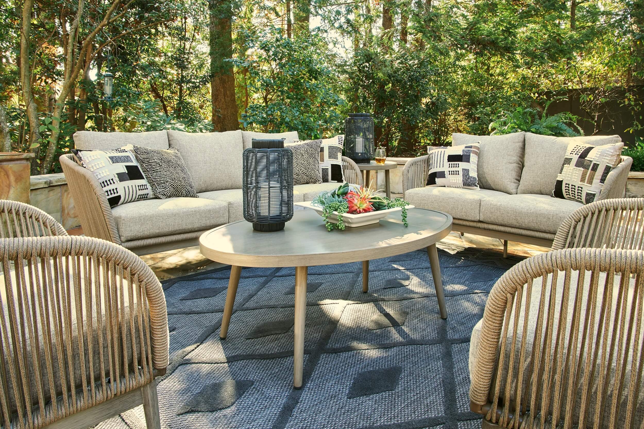 Swiss Valley Outdoor Nuvella Fabric/Handwoven Polyester Rope Set
