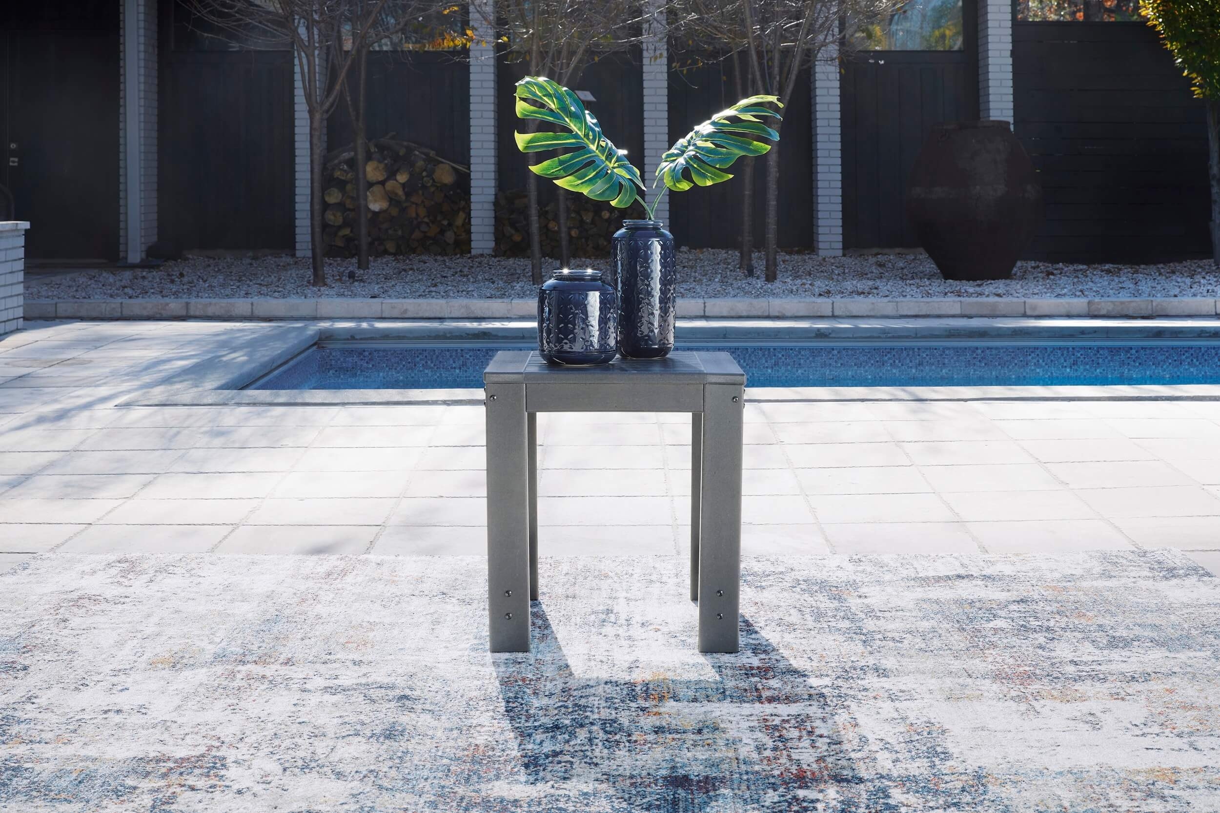 Amora Outdoor Nuvella Fabric/High-Density Polyethylene Set