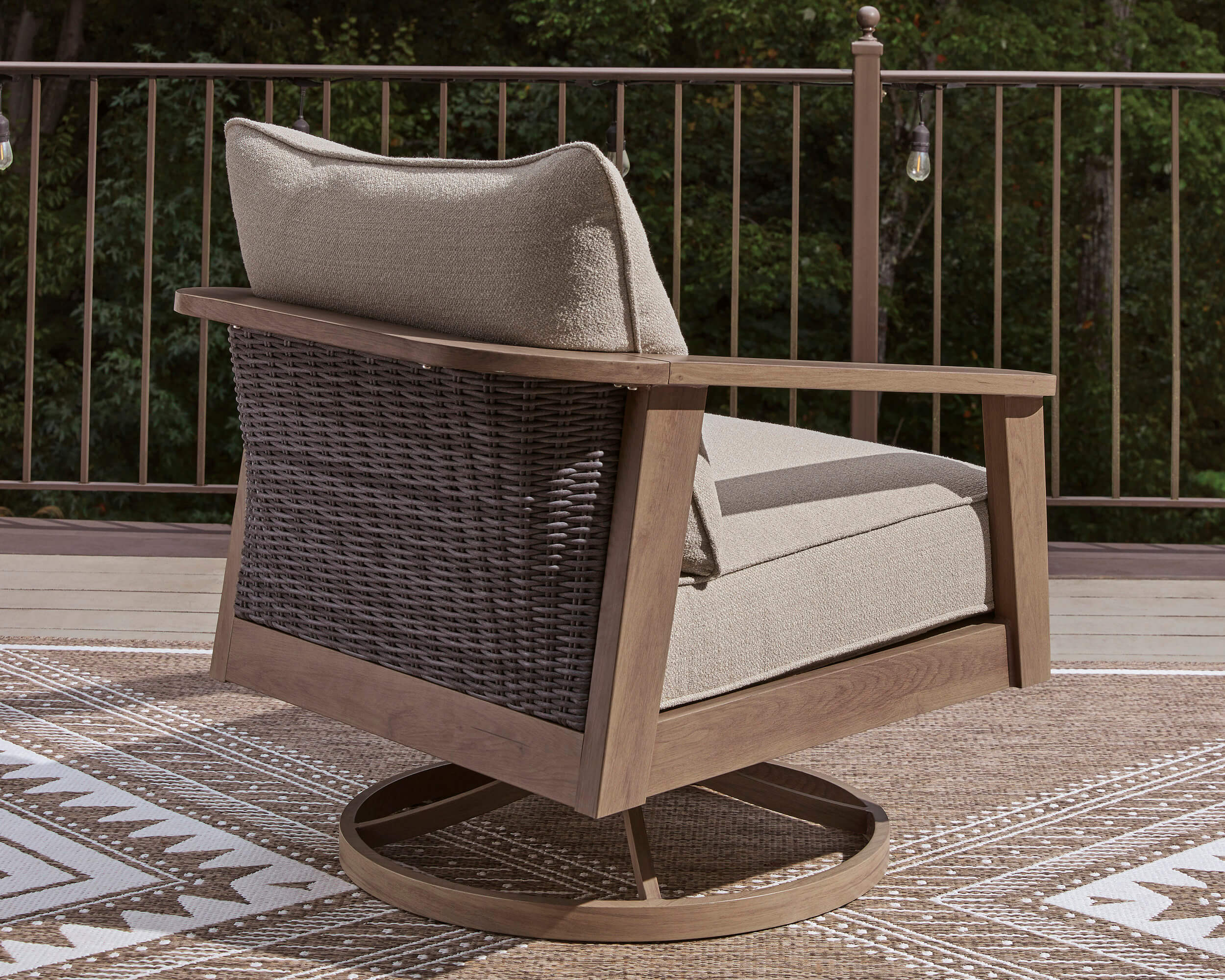 Harmony Headlands Aluminum/Polyester Patio Set