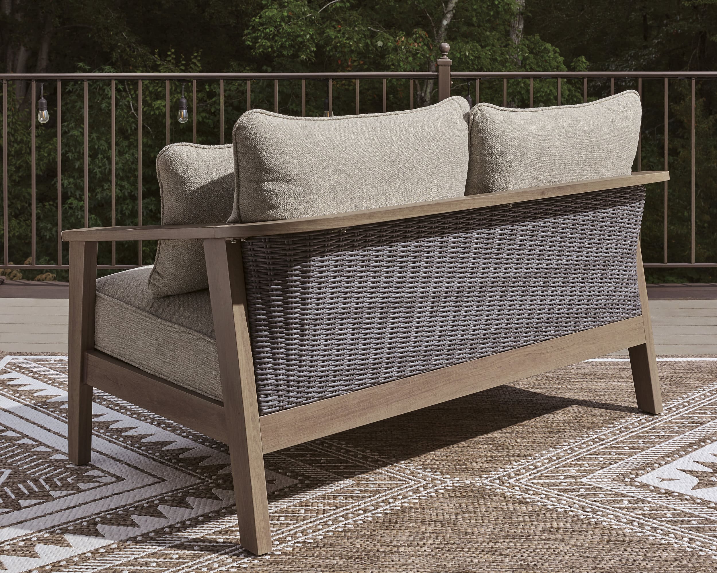 Harmony Headlands Aluminum/Polyester Patio Set