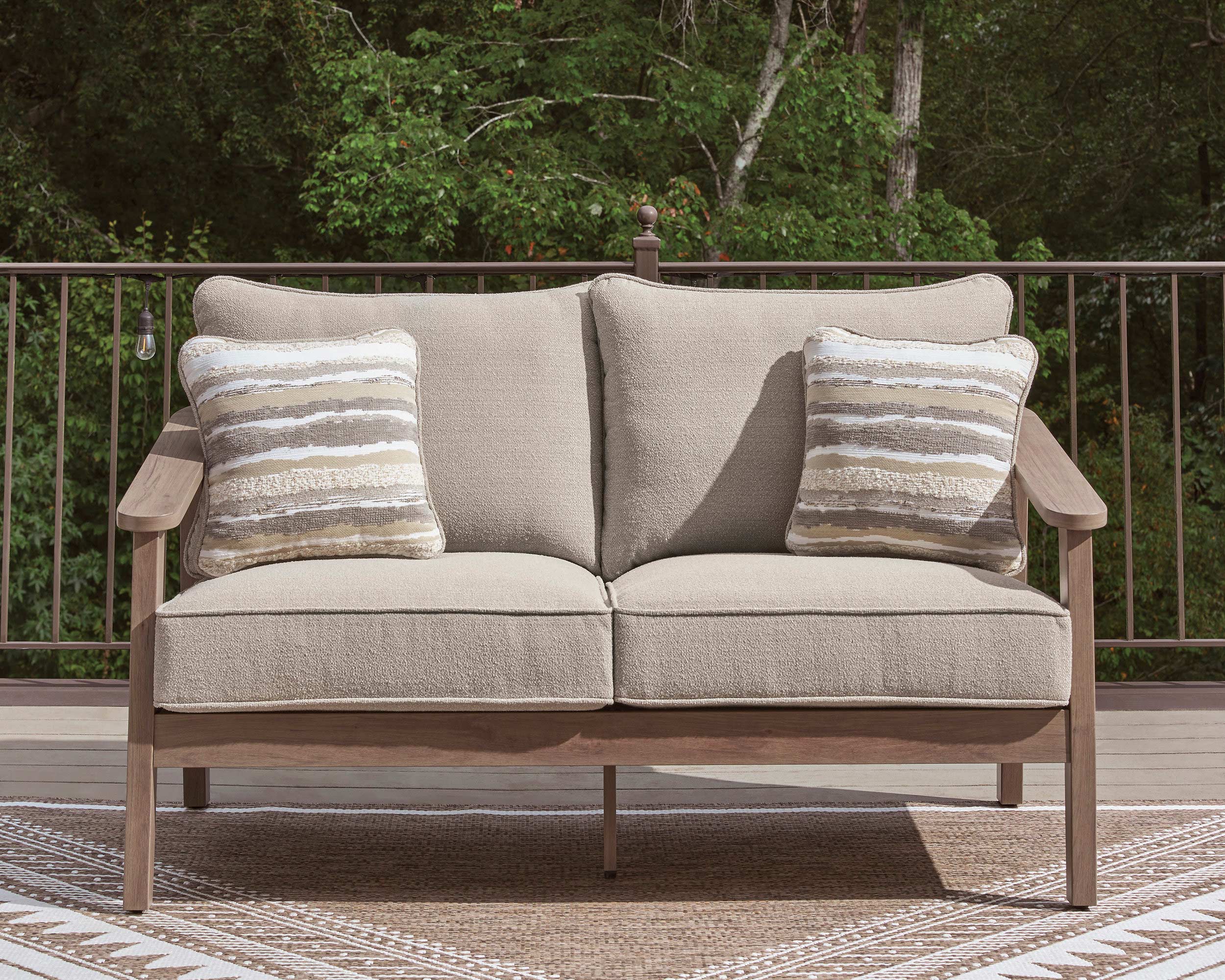 Harmony Headlands Aluminum/Polyester Loveseat with Cushion