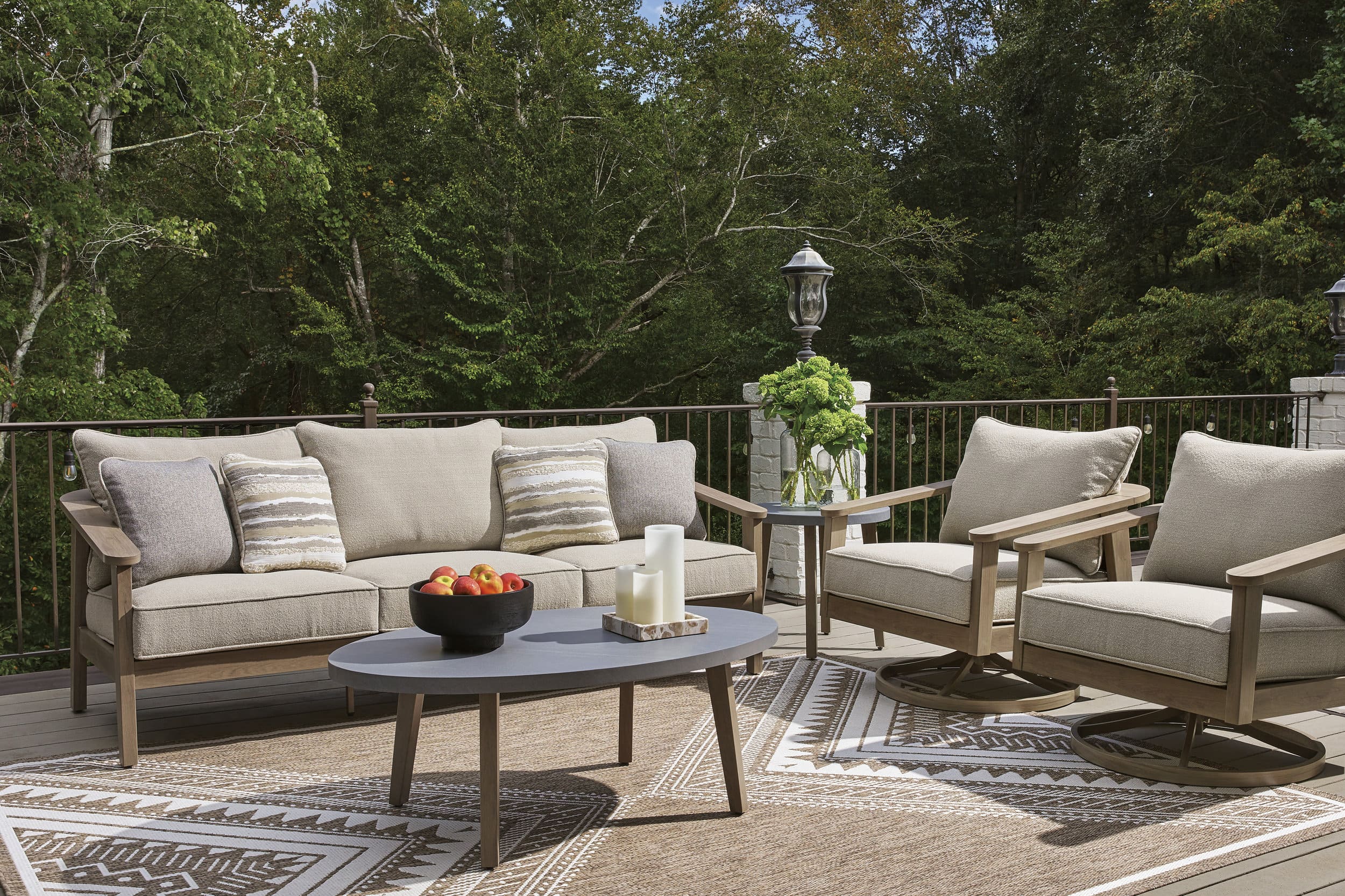 Harmony Headlands Aluminum/Polyester Patio Set
