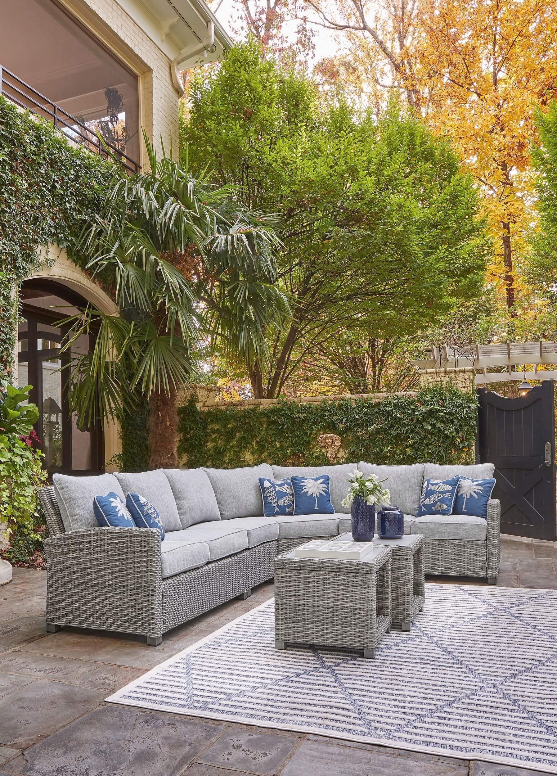 Naples Beach 4-Piece Outdoor Nuvella Fabric/Resin Wicker Sectional Sofa