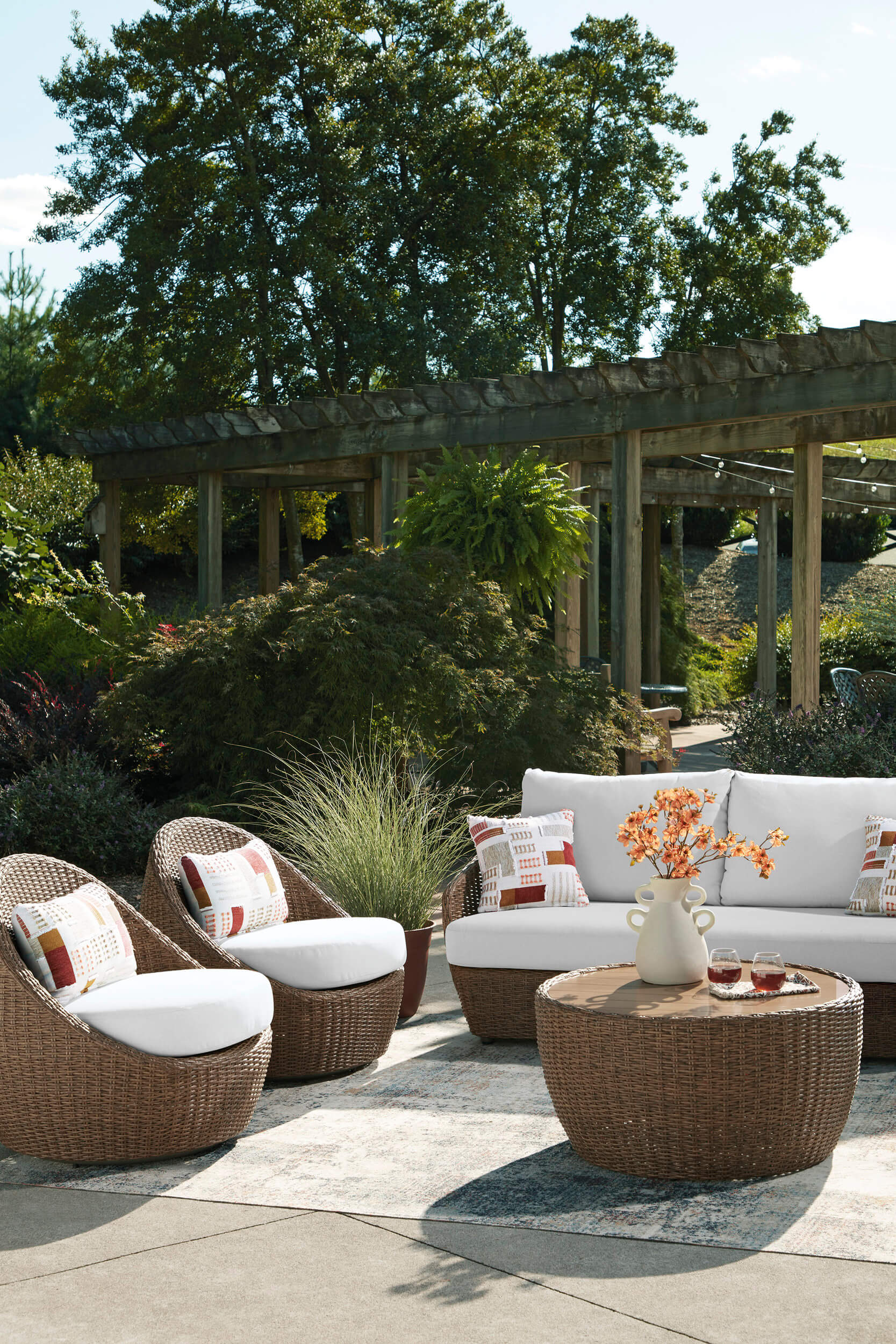 Double Point Resin Wicker 3-Piece Patio Set