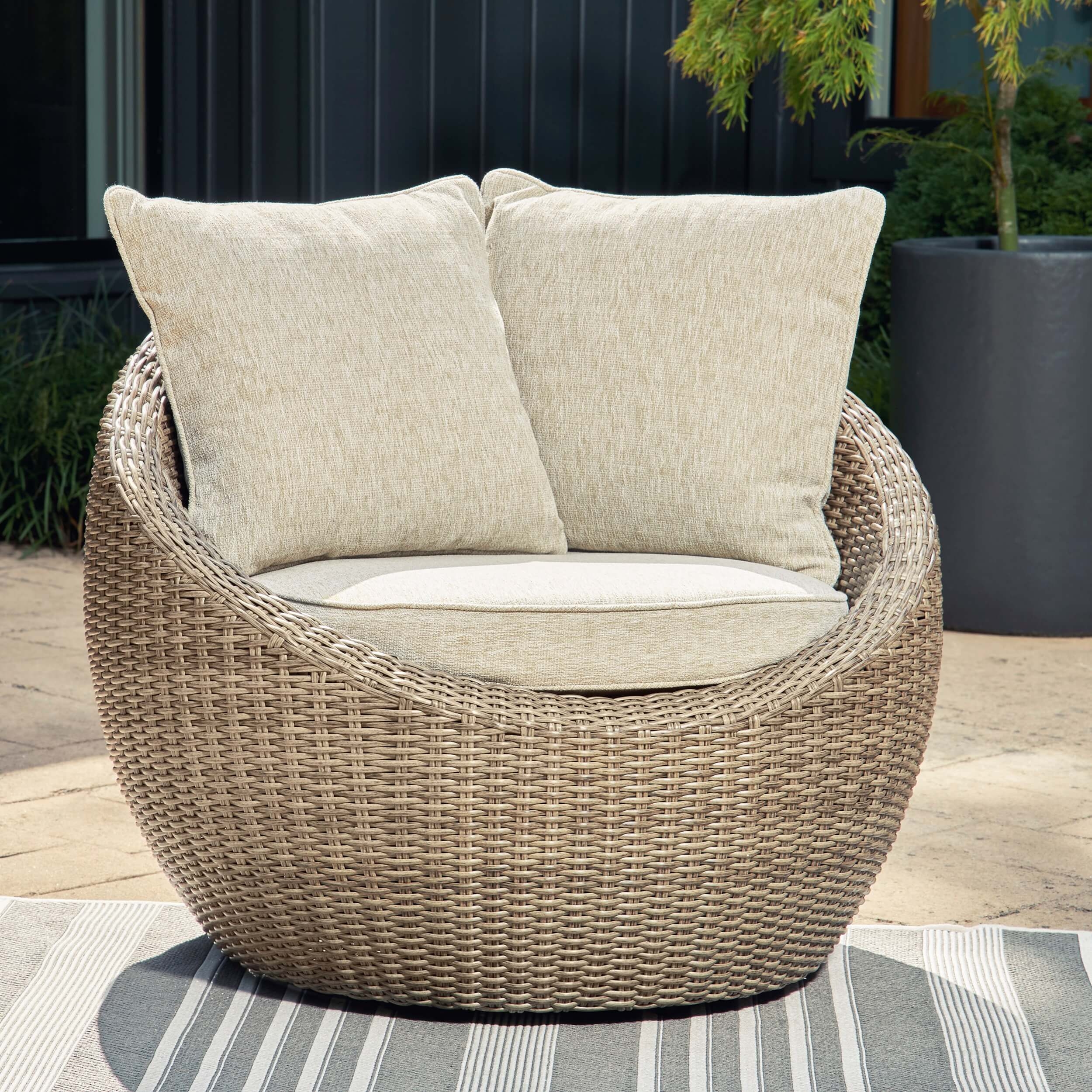 Danson Outdoor 2-Piece Nuvella Fabric/Resin Wicker Swivel Lounge Chair