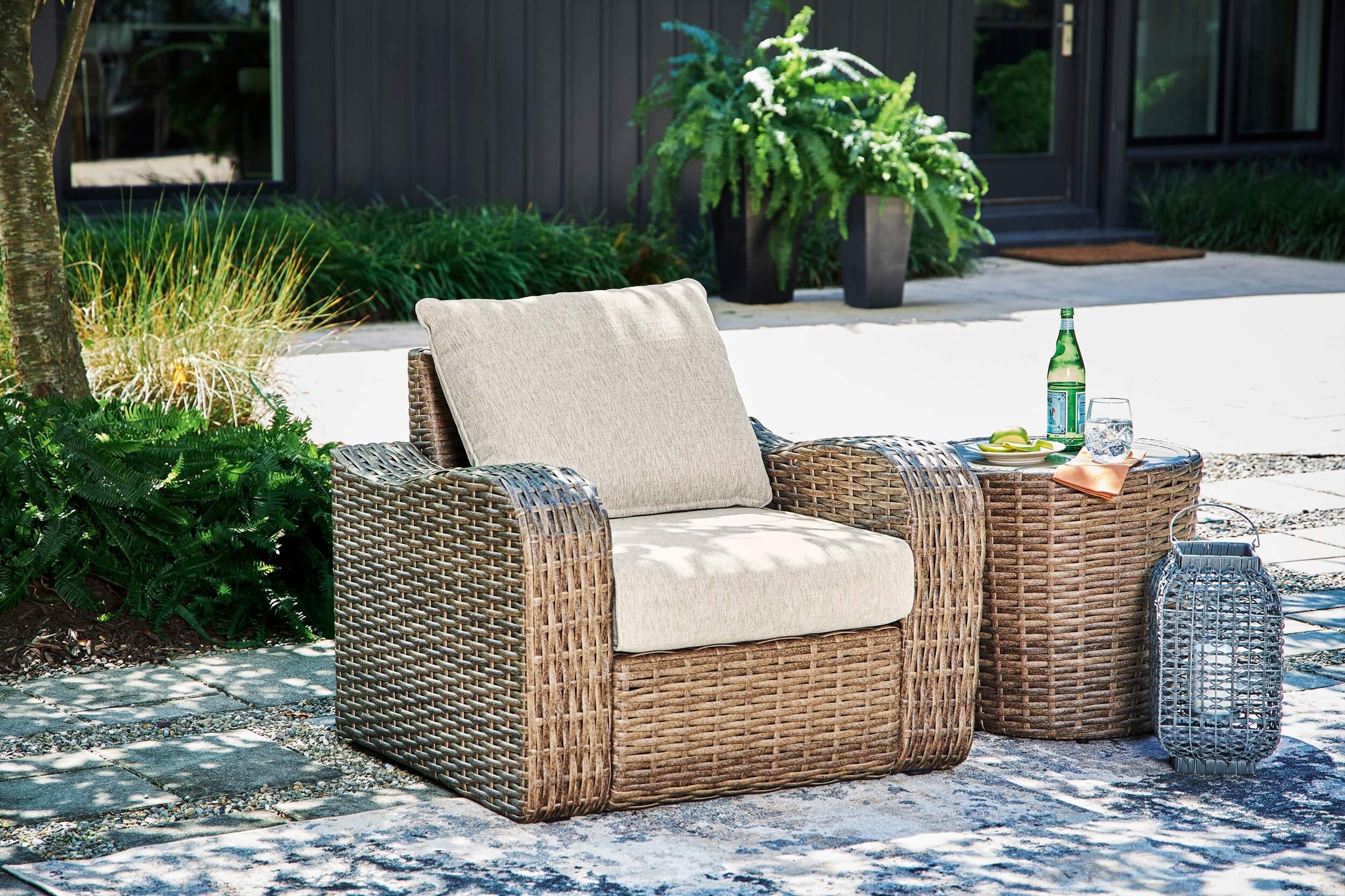 Sandy Bloom Outdoor Nuvella Fabric/Resin Wicker Lounge Chair