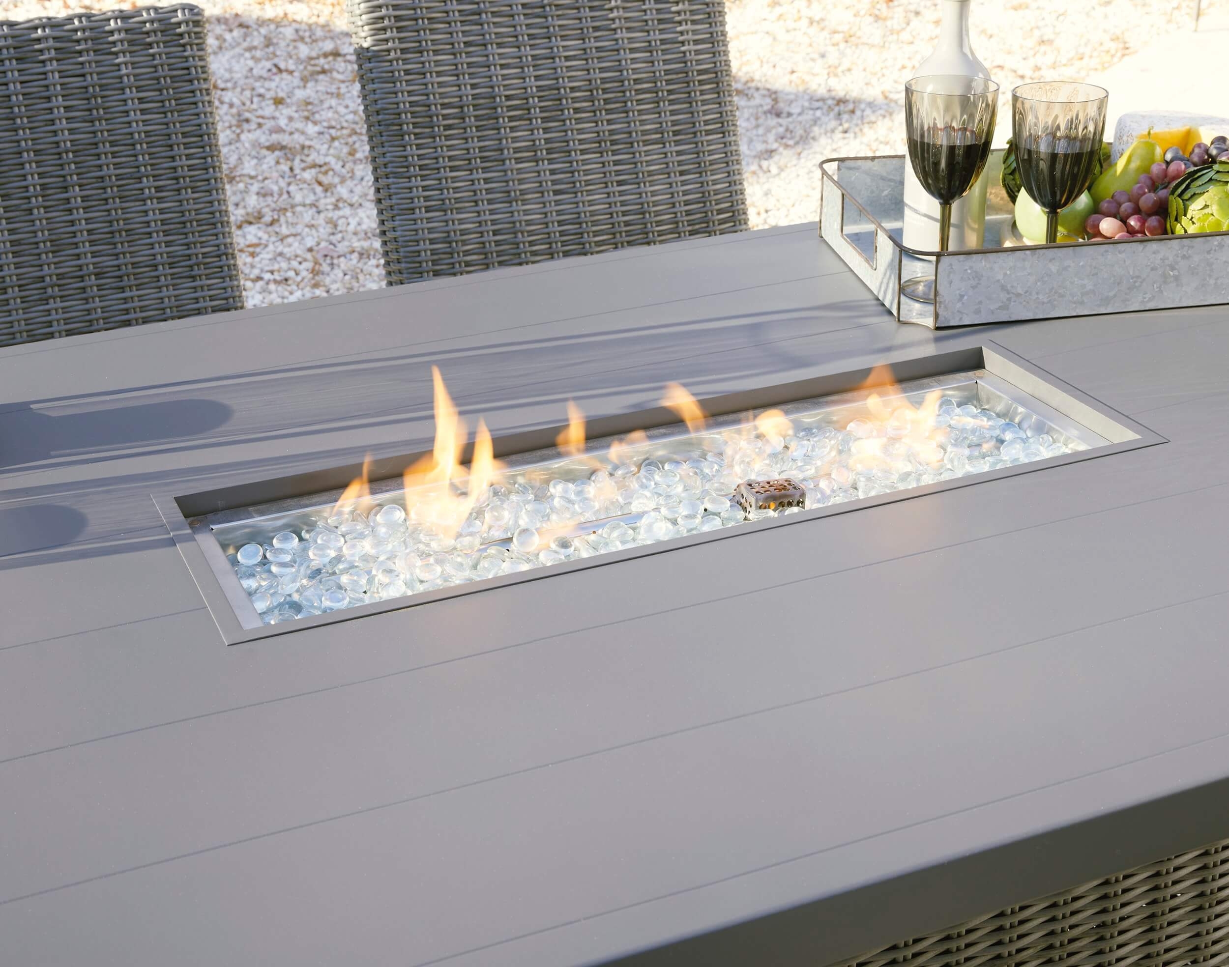 Palazzo Outdoor Resin Wicker Bar Table w/Fire Pit