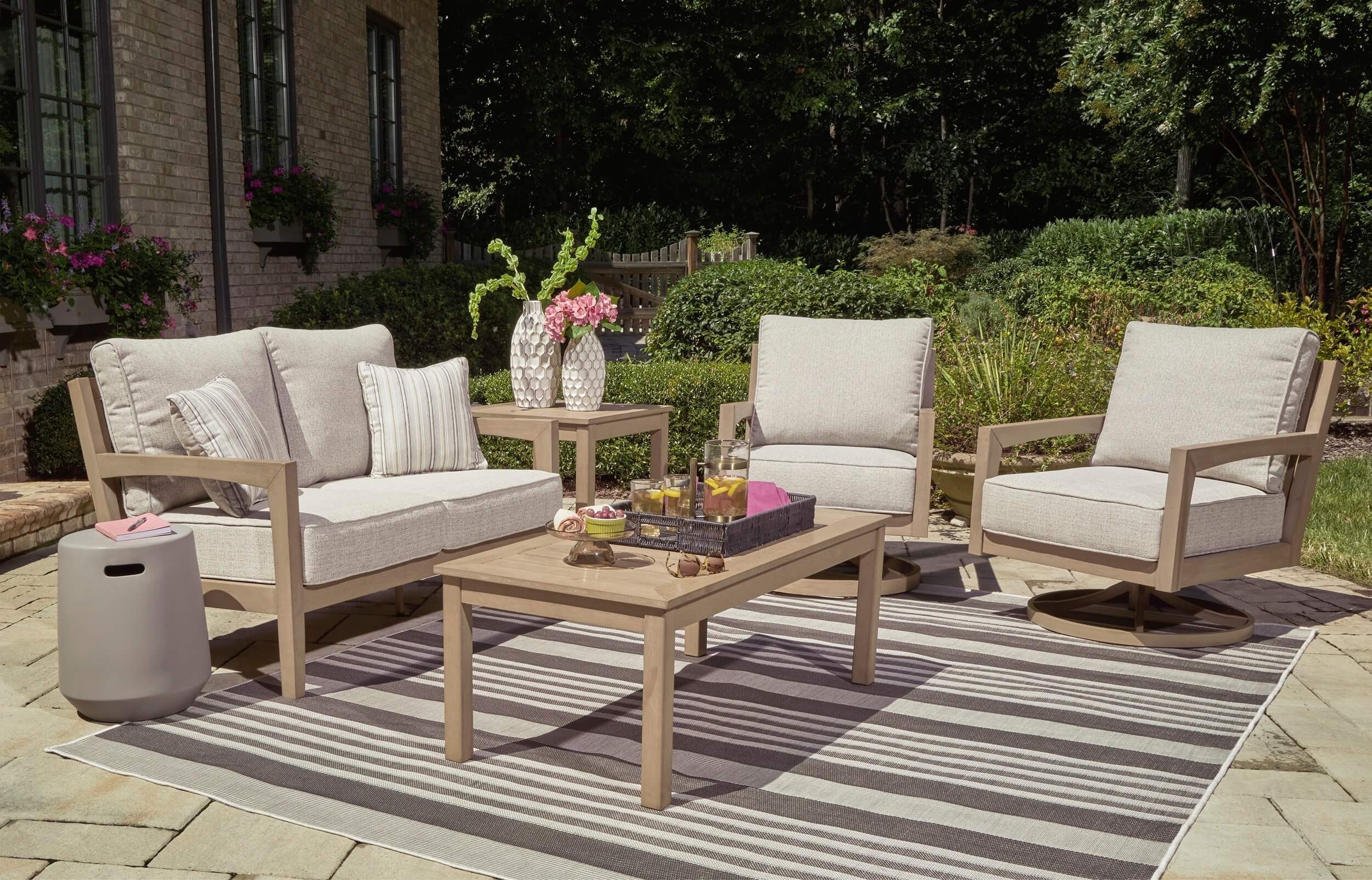 Outdoor Table Set