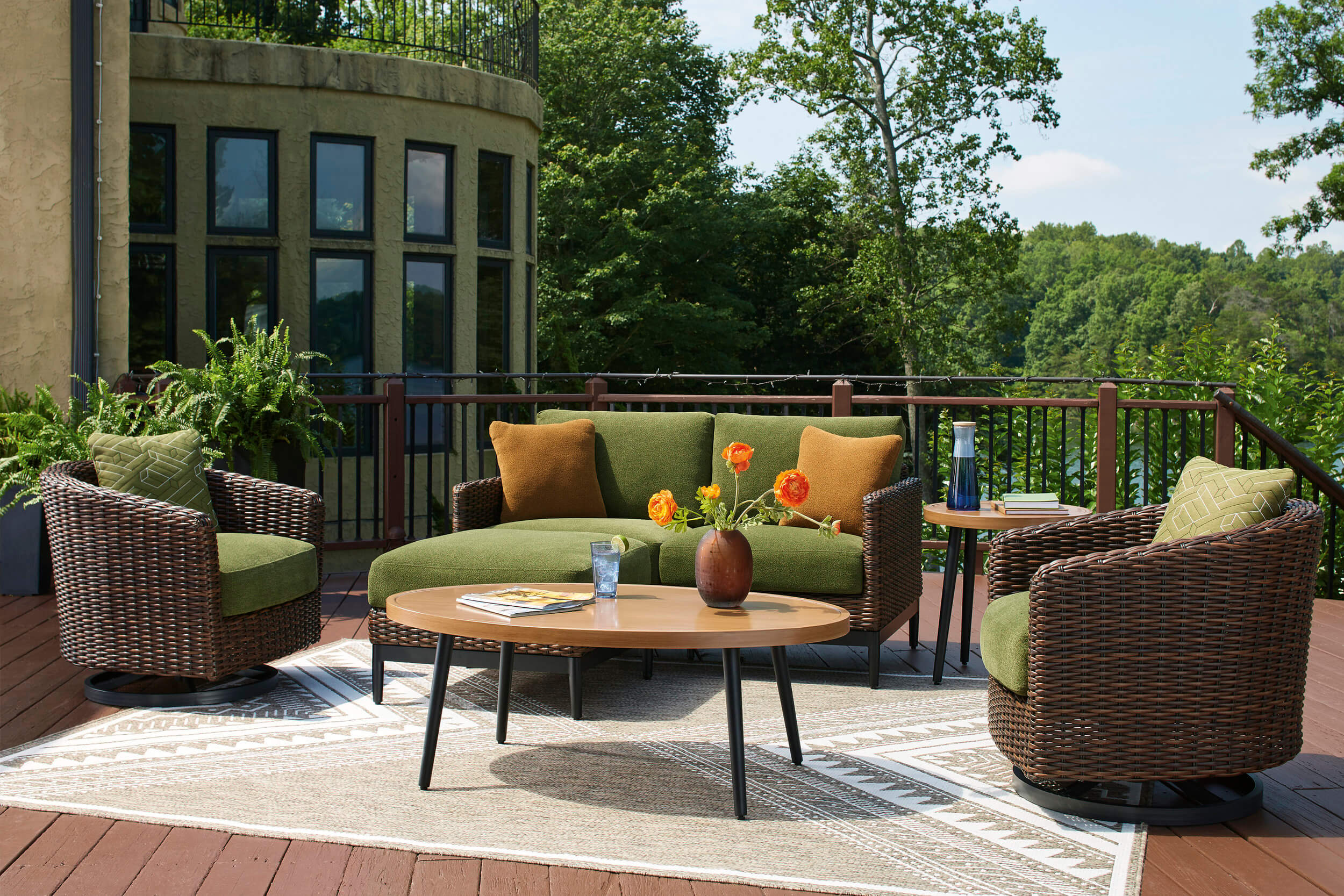Horizon Hall Resin Wicker/Aluminum Loveseat with Cushion