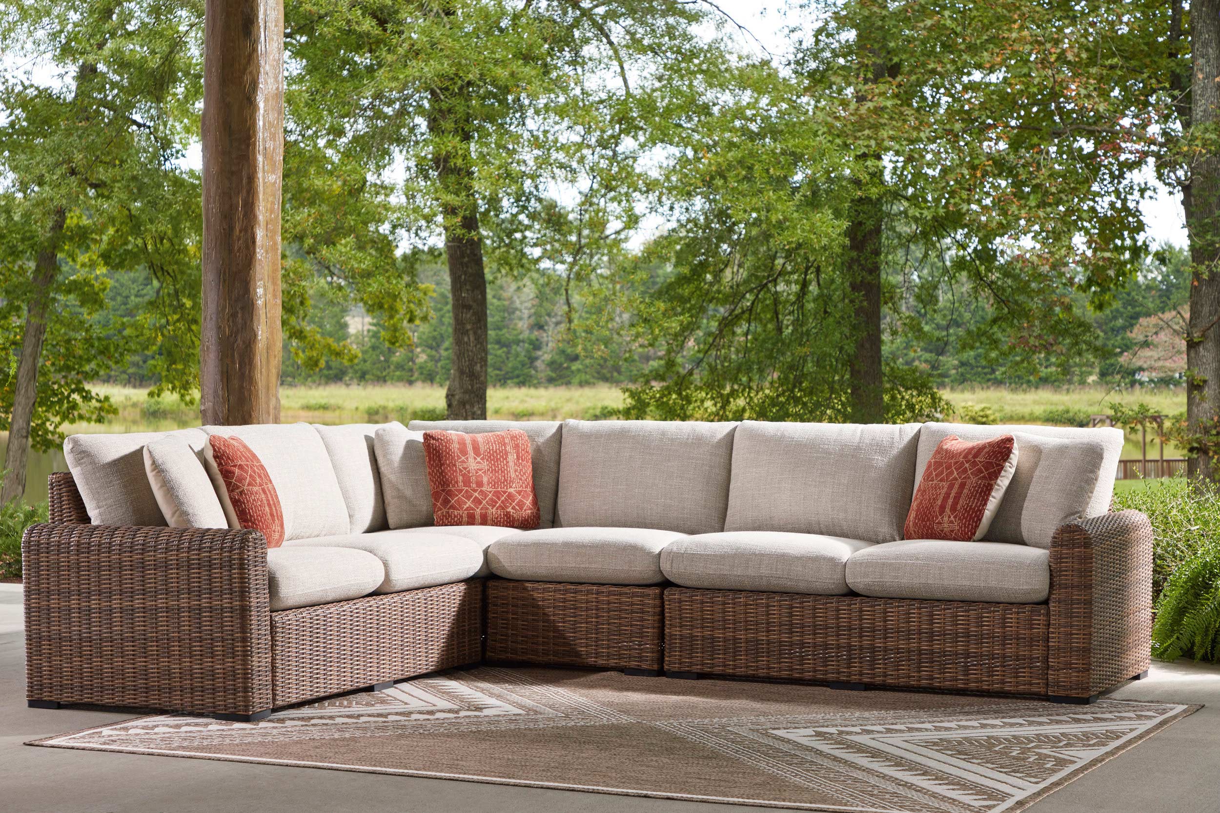 Dolan Creek L-Shaped Resin Wicker 4-Piece Outdoor Sectional