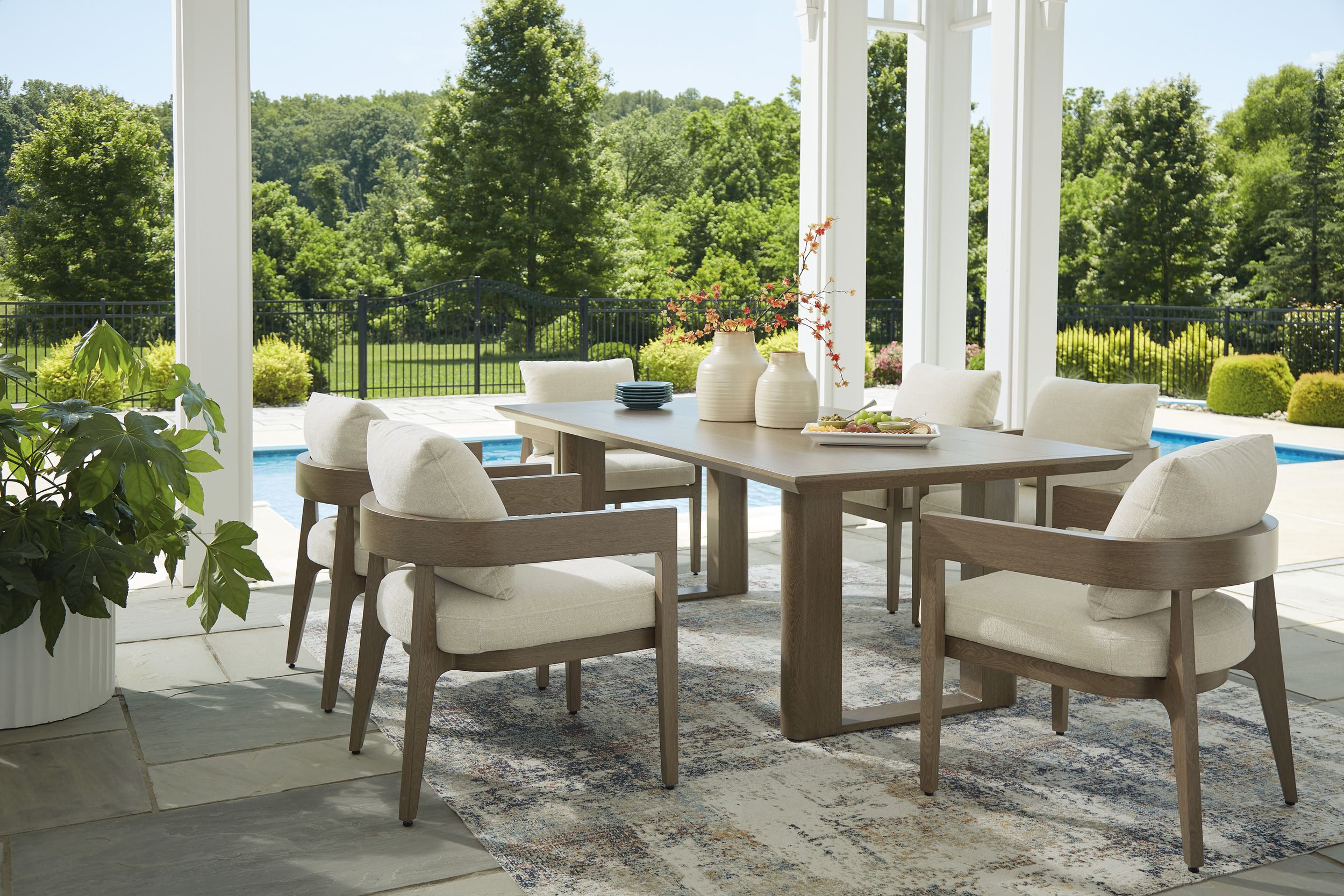 Serene Bay Aluminum Rectangular Dining Table