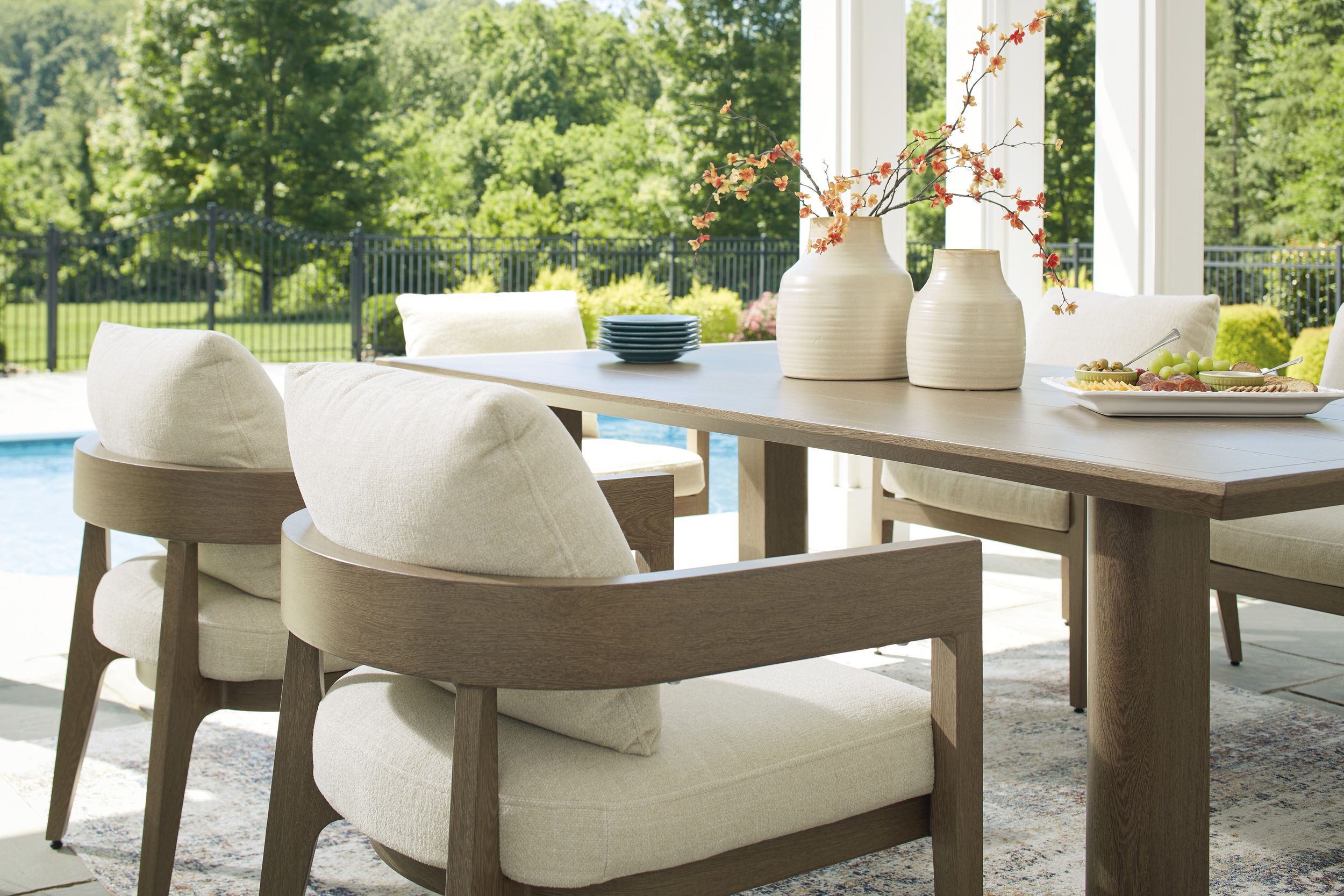 Serene Bay Aluminum Rectangular Dining Table