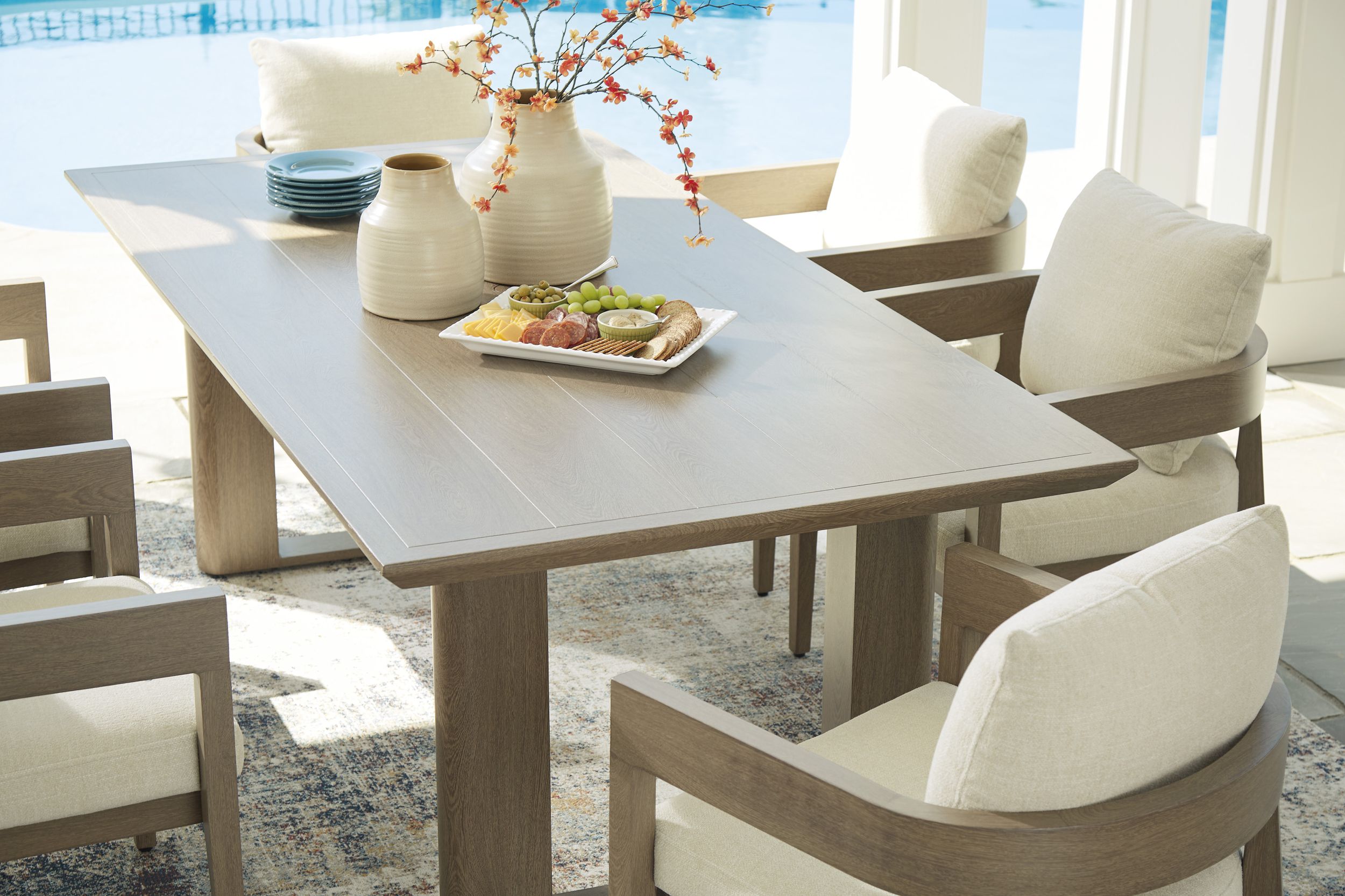 Serene Bay Aluminum Rectangular Dining Table