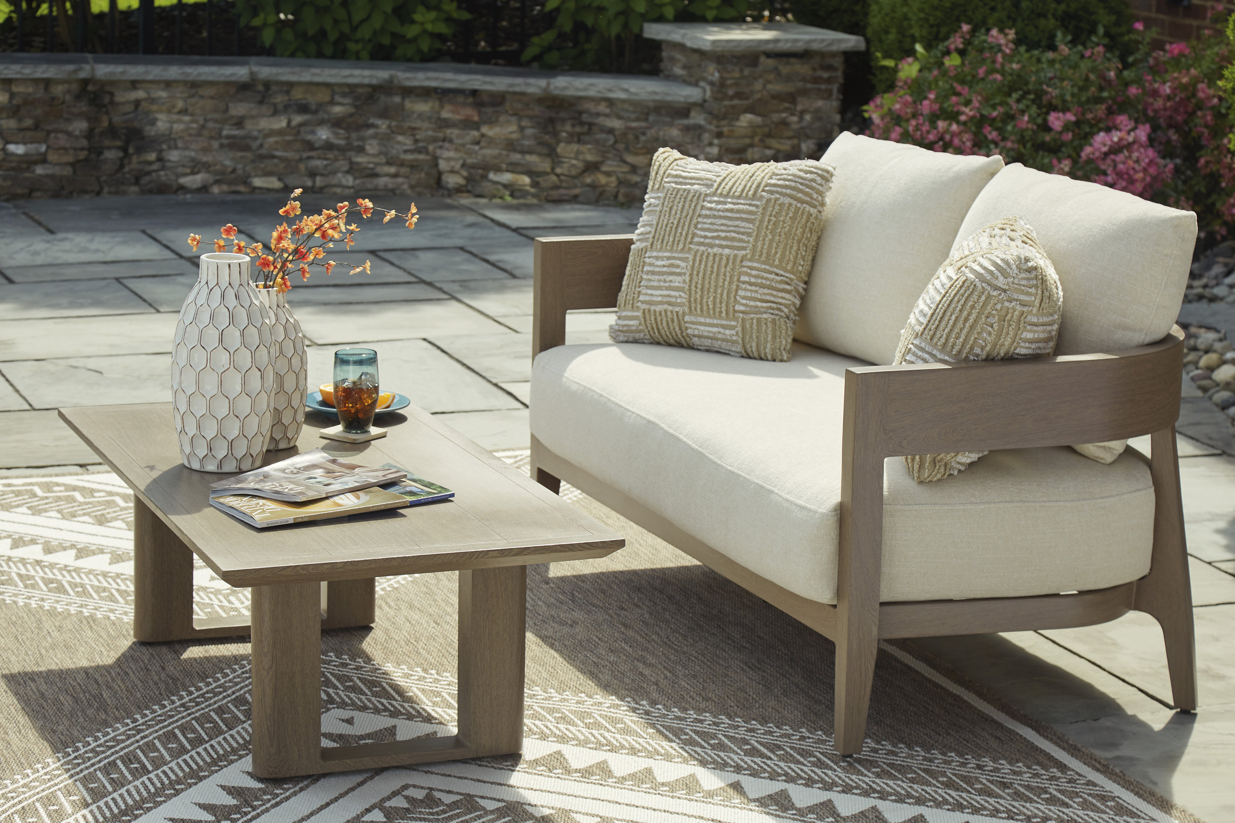 Serene Bay Aluminum/Polyester Patio Set