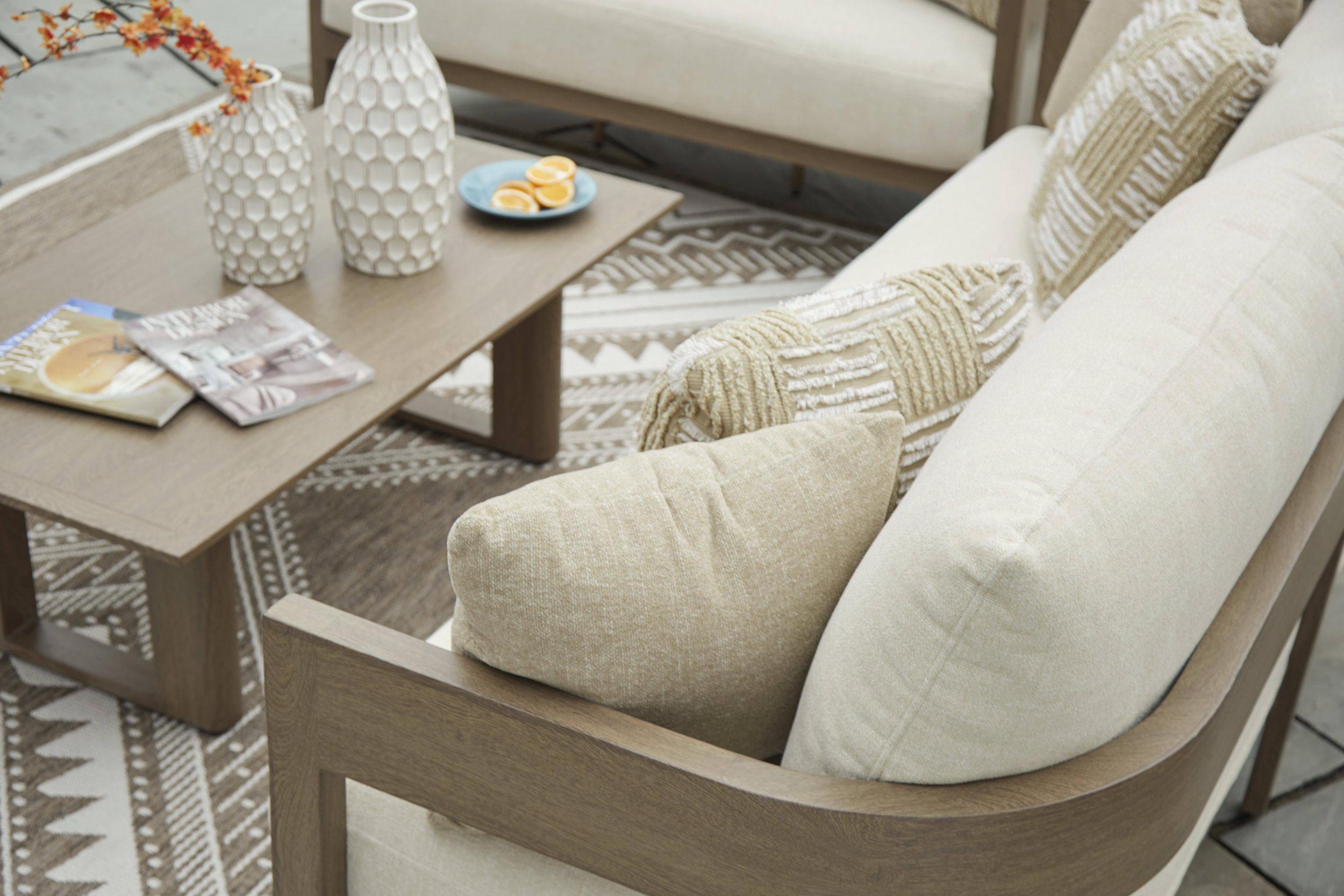 Serene Bay Aluminum/Polyester Sofa with Cushion