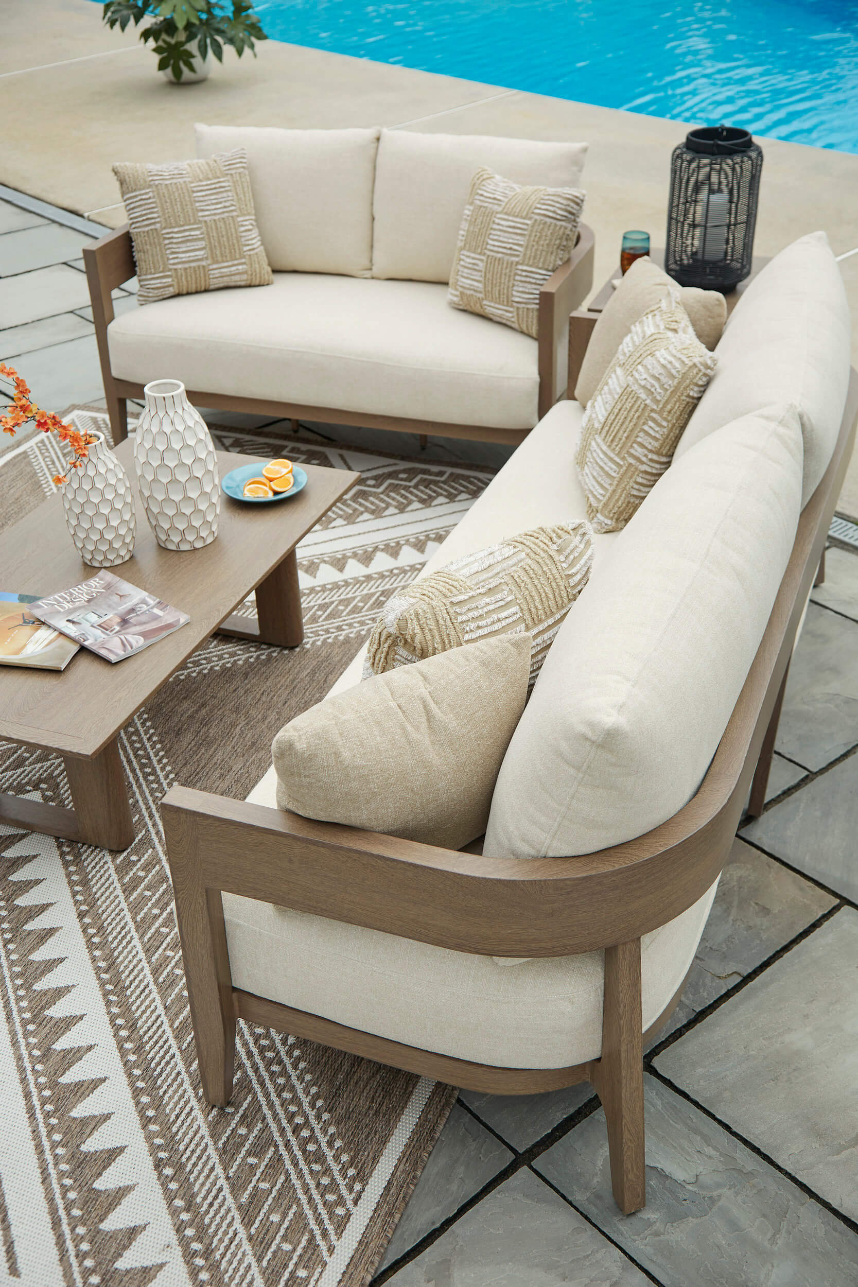 Serene Bay Aluminum/Polyester Sofa with Cushion