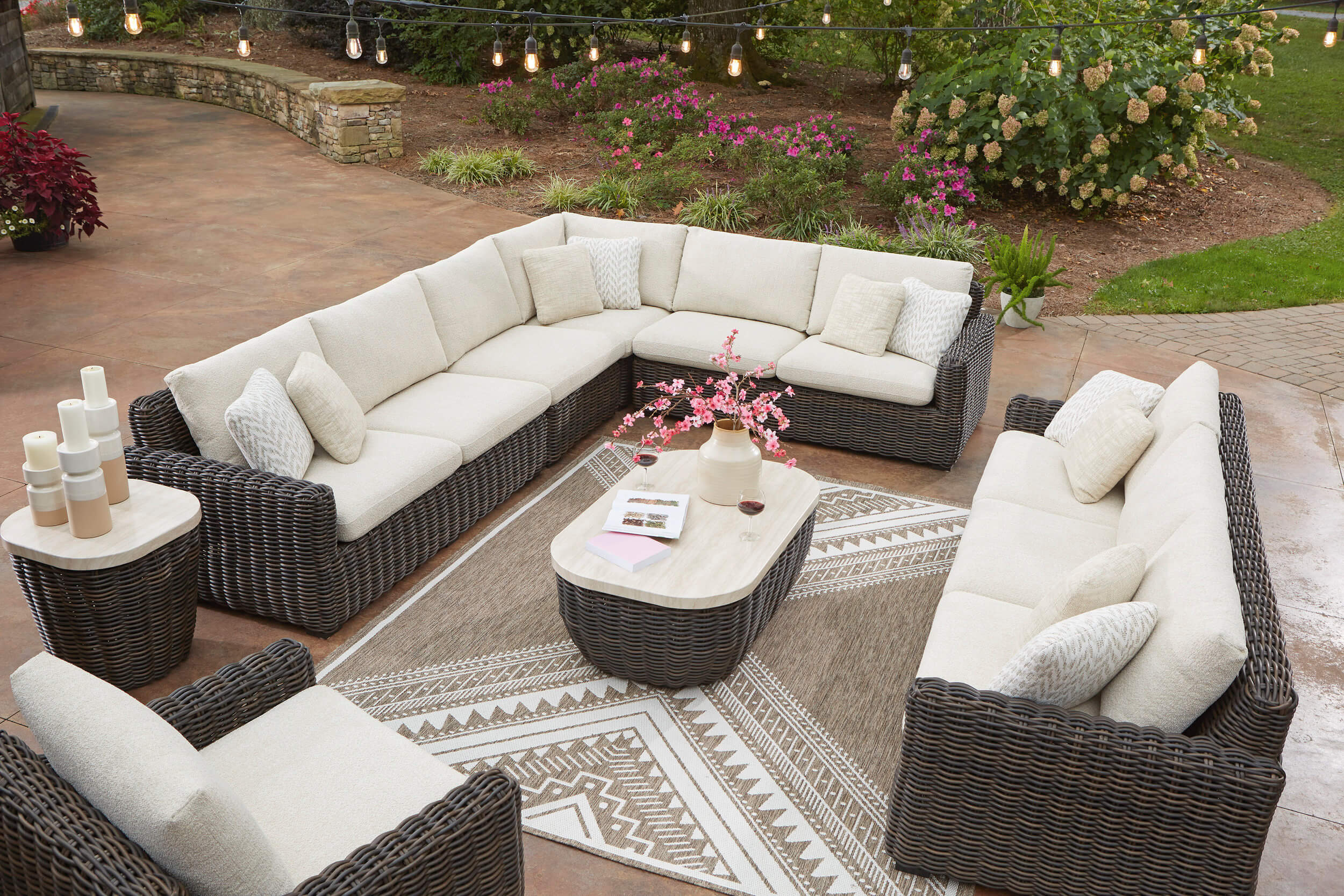 Kimora L-Shaped Resin Wicker/Aluminum 4-Piece Outdoor Sectional