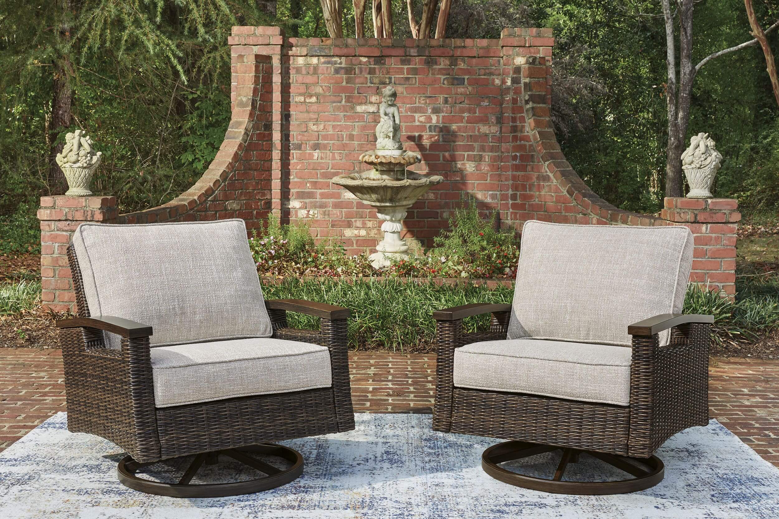 Monterey Point 2-Piece Resin Wicker/Aluminum Swivel Lounge Chair