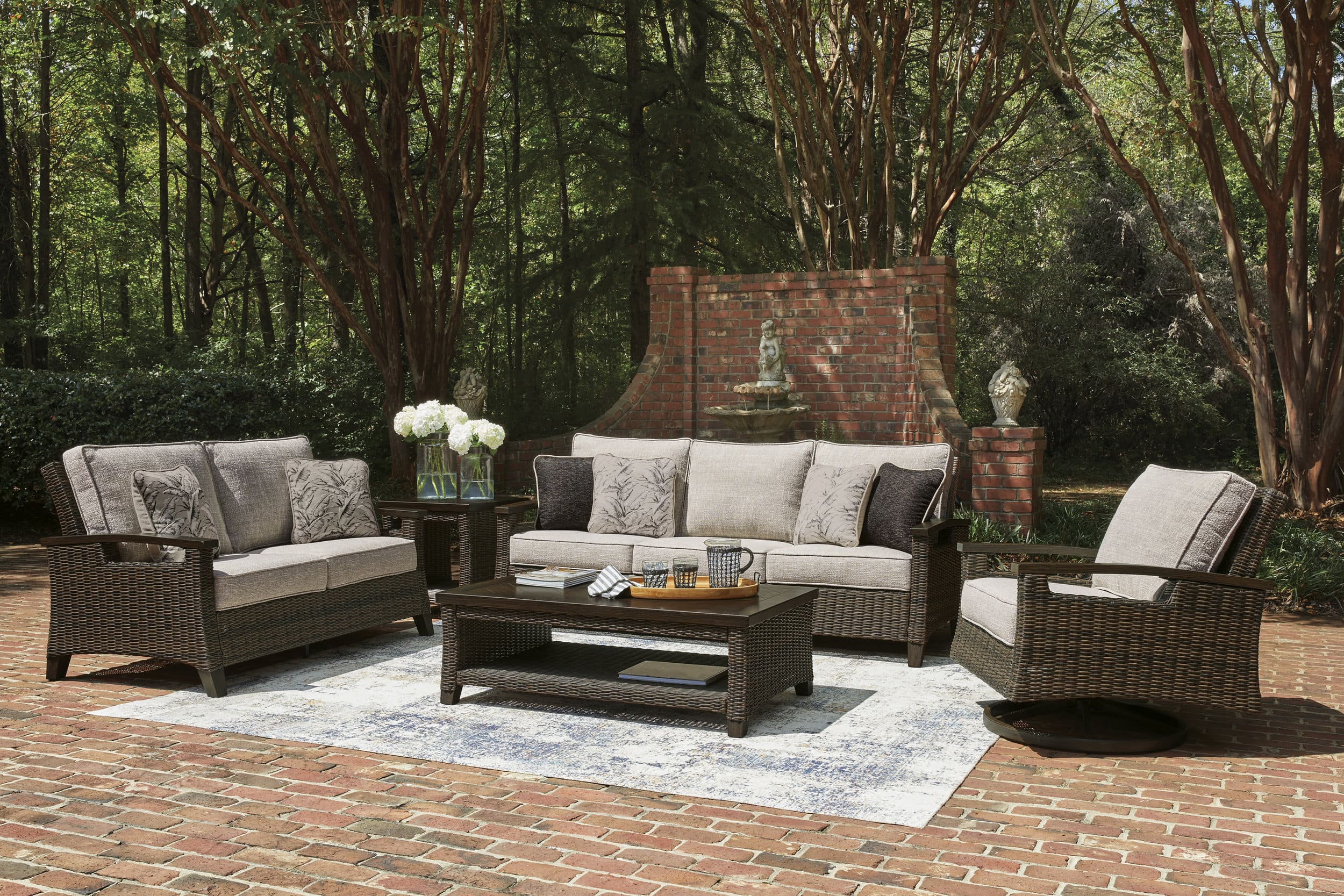 Monterey Point Resin Wicker/Aluminum Sofa with Cushion