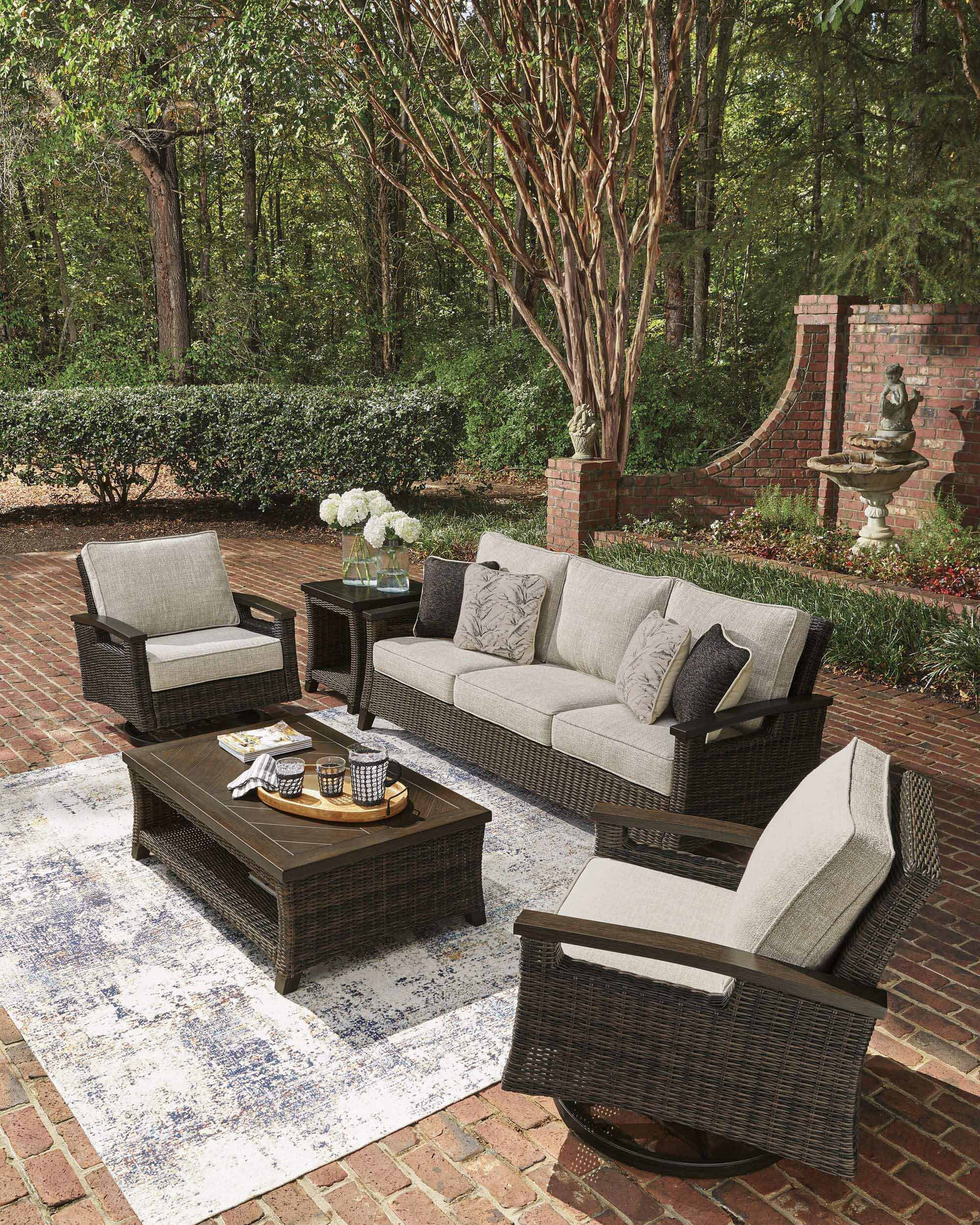 Monterey Point Resin Wicker/Aluminum Sofa with Cushion