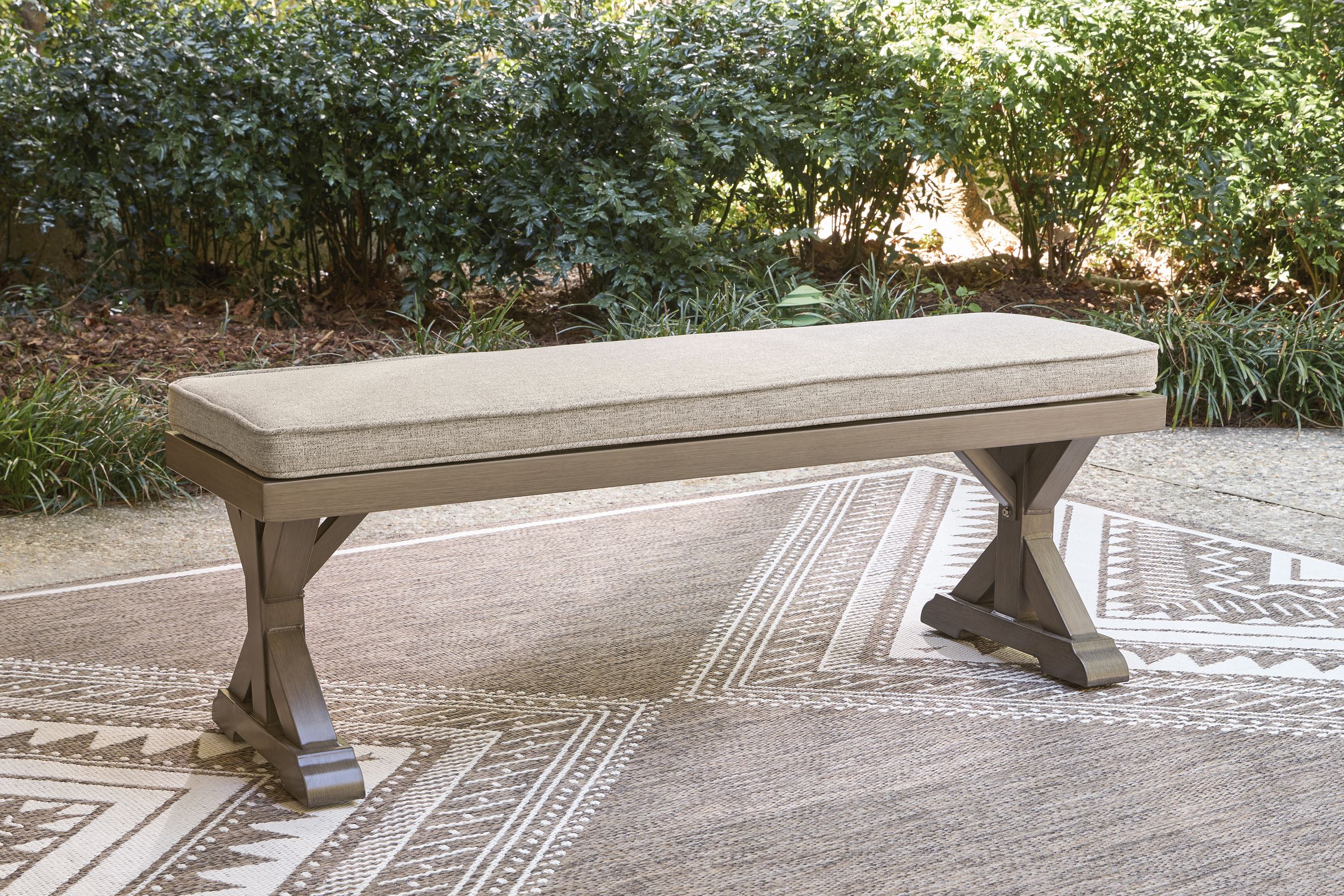 Laguna Heights Aluminum Bench with Cushion