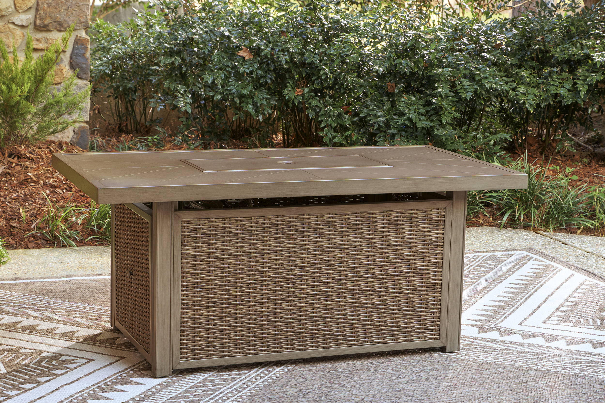 Laguna Heights Rectangular Aluminum/Resin Wicker Fire Pit Table