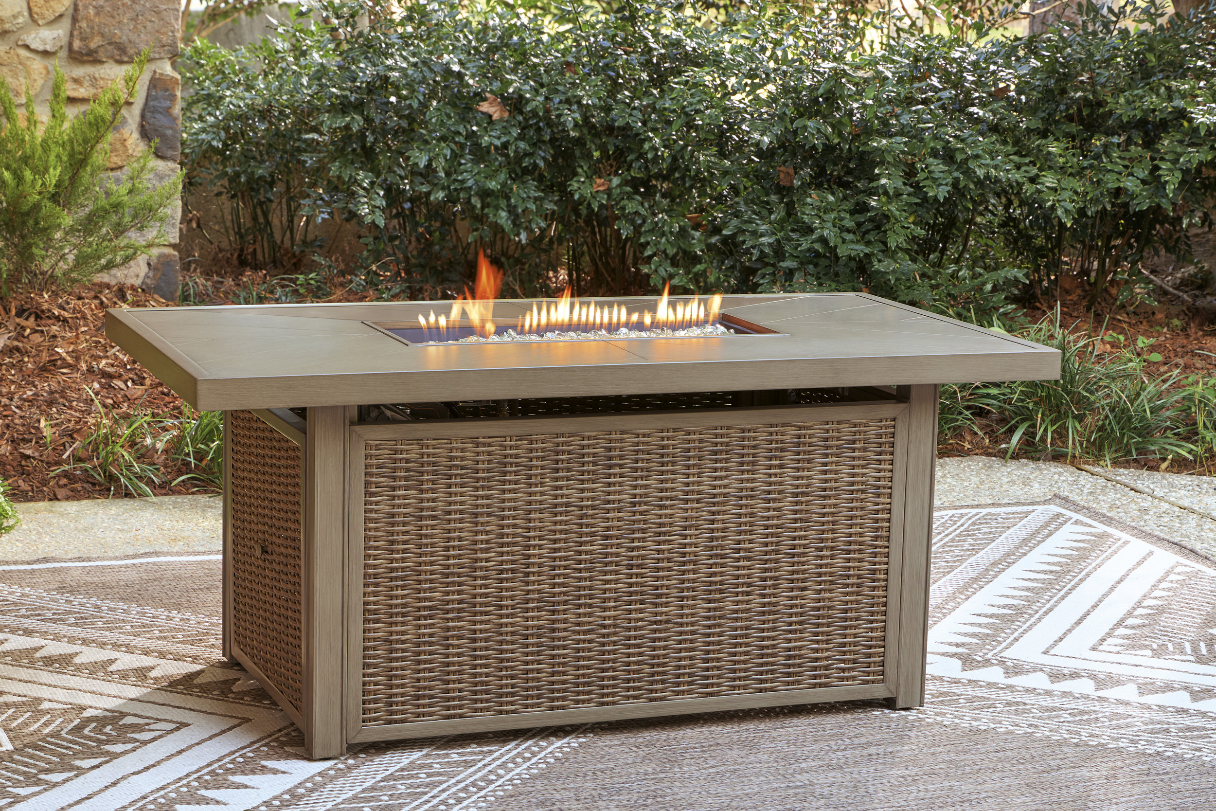 Laguna Heights Rectangular Aluminum/Resin Wicker Fire Pit Table