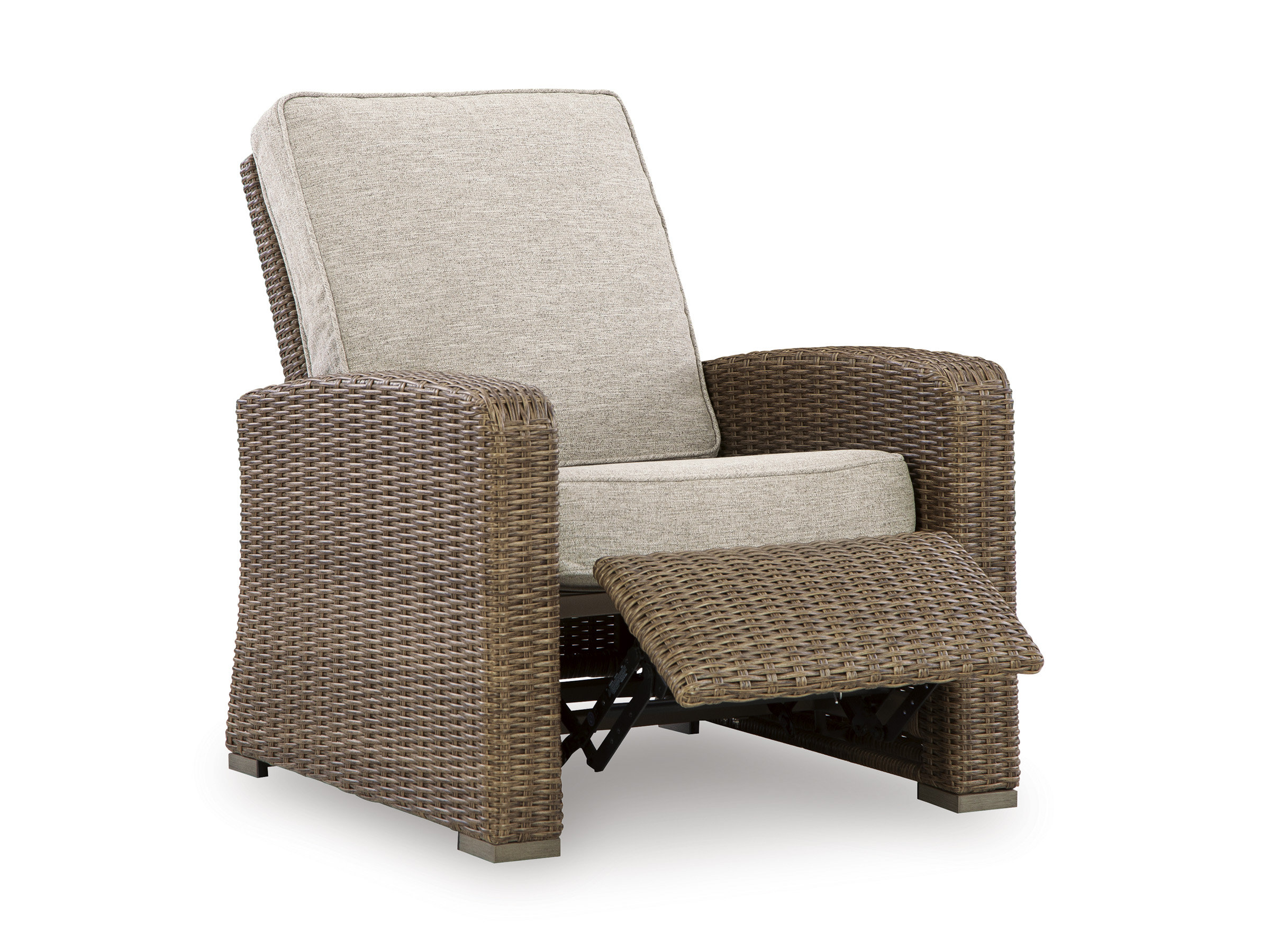 Laguna Heights Resin Wicker/Aluminum Patio Set