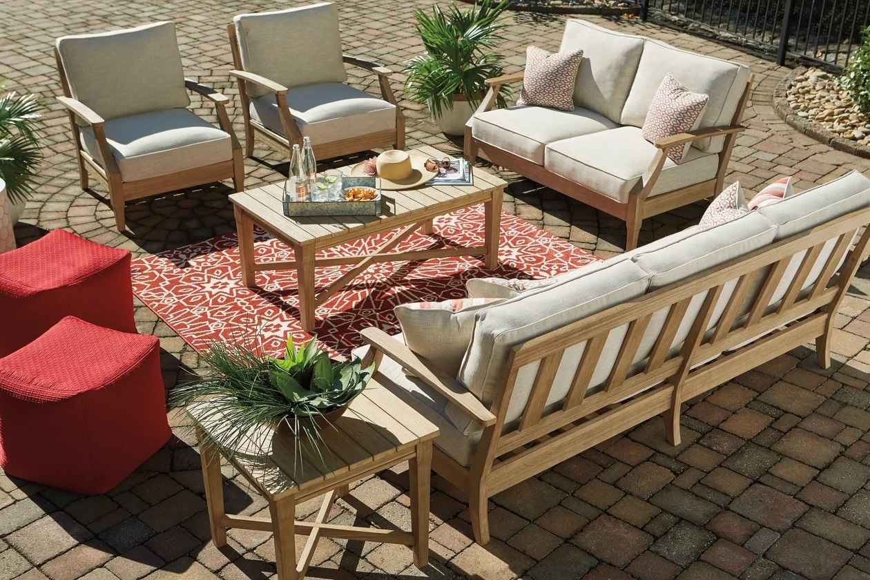 Clare View Fabric Nuvella Outdoor Set