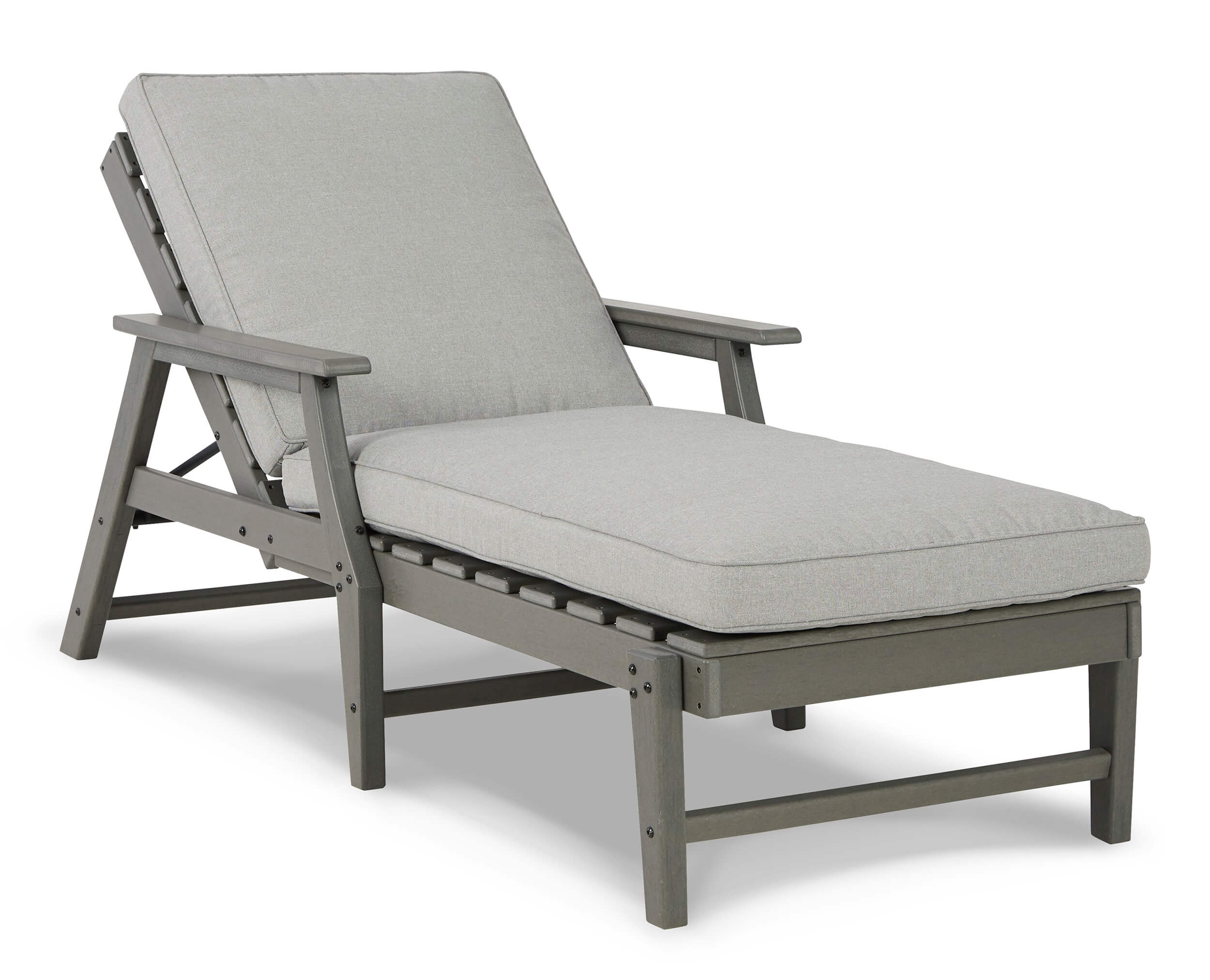 Visola Outdoor Nuvella Fabric/High-Density Polyethylene Chaise Lounge