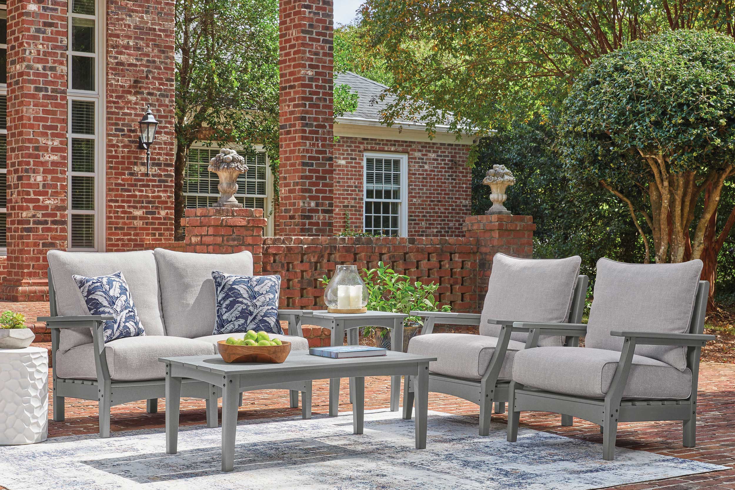 Cove Beach 2-Piece HDPE/Polyester Lounge Chair with Cushion