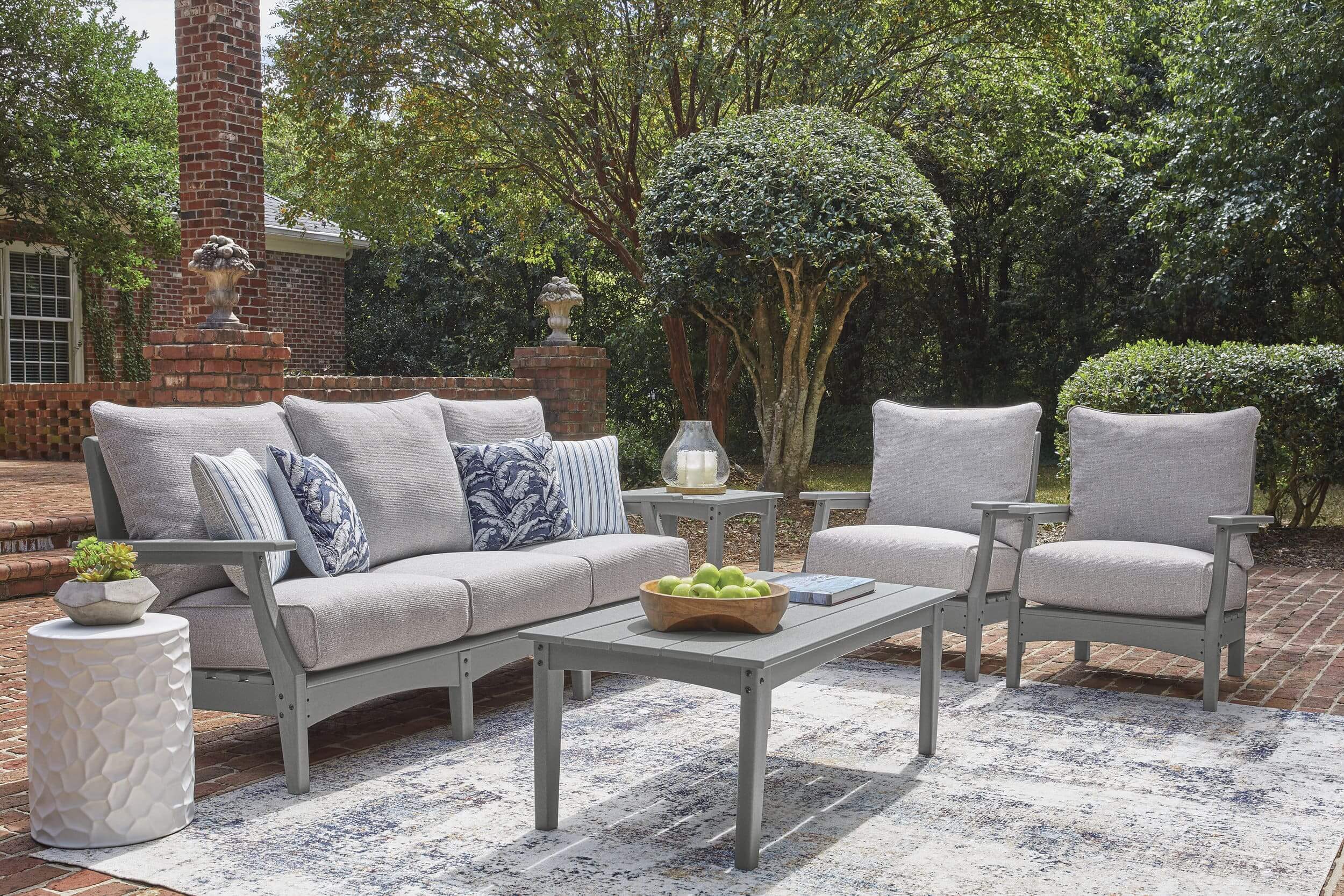 Cove Beach HDPE/Polyester Patio Set