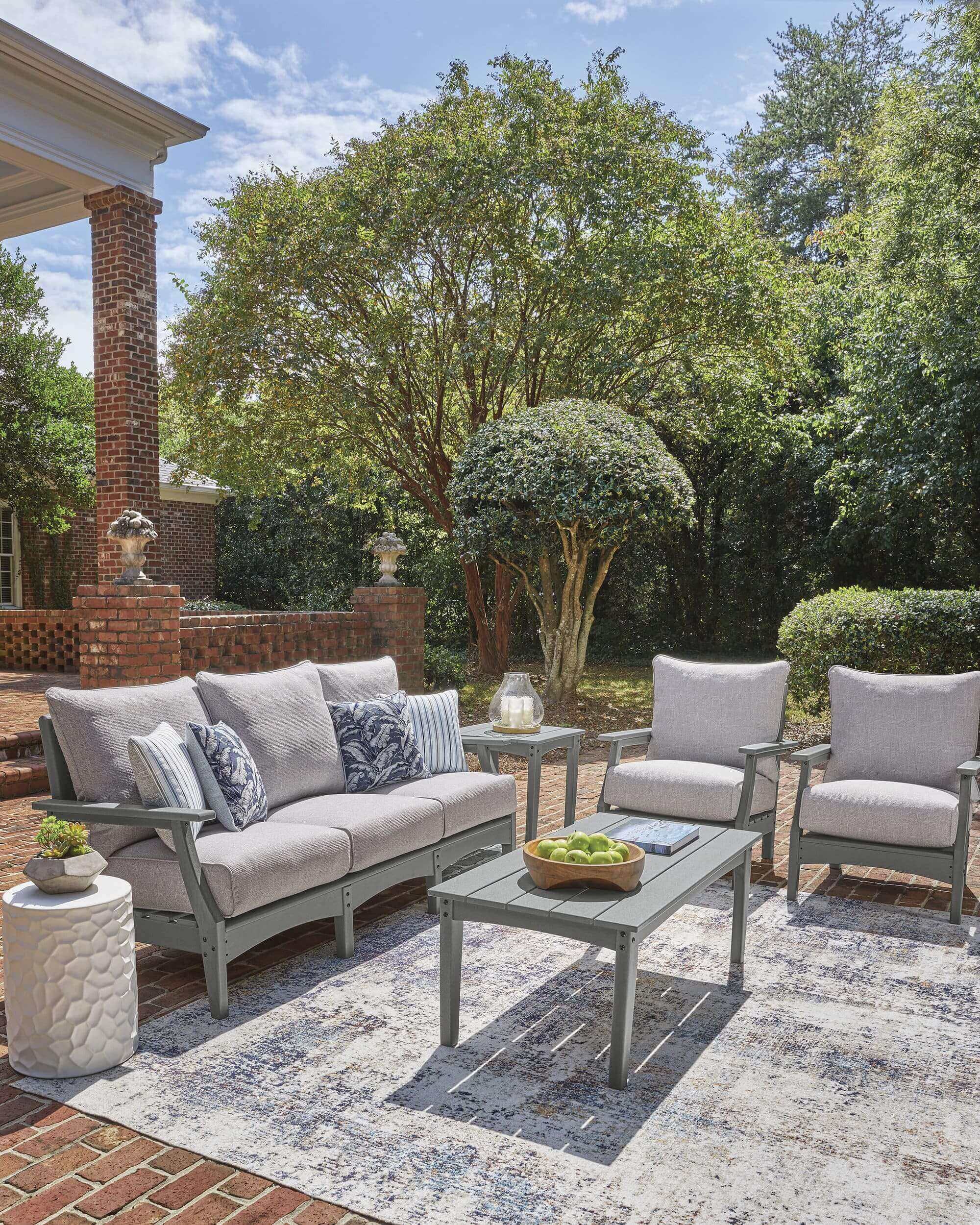 Cove Beach HDPE/Polyester Patio Set