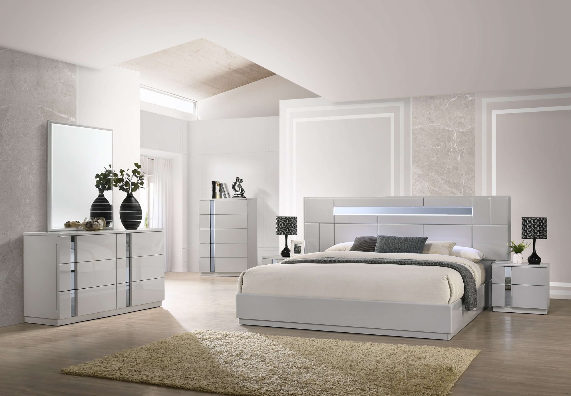 Palermo Lacquer LED King Size Panel Bed