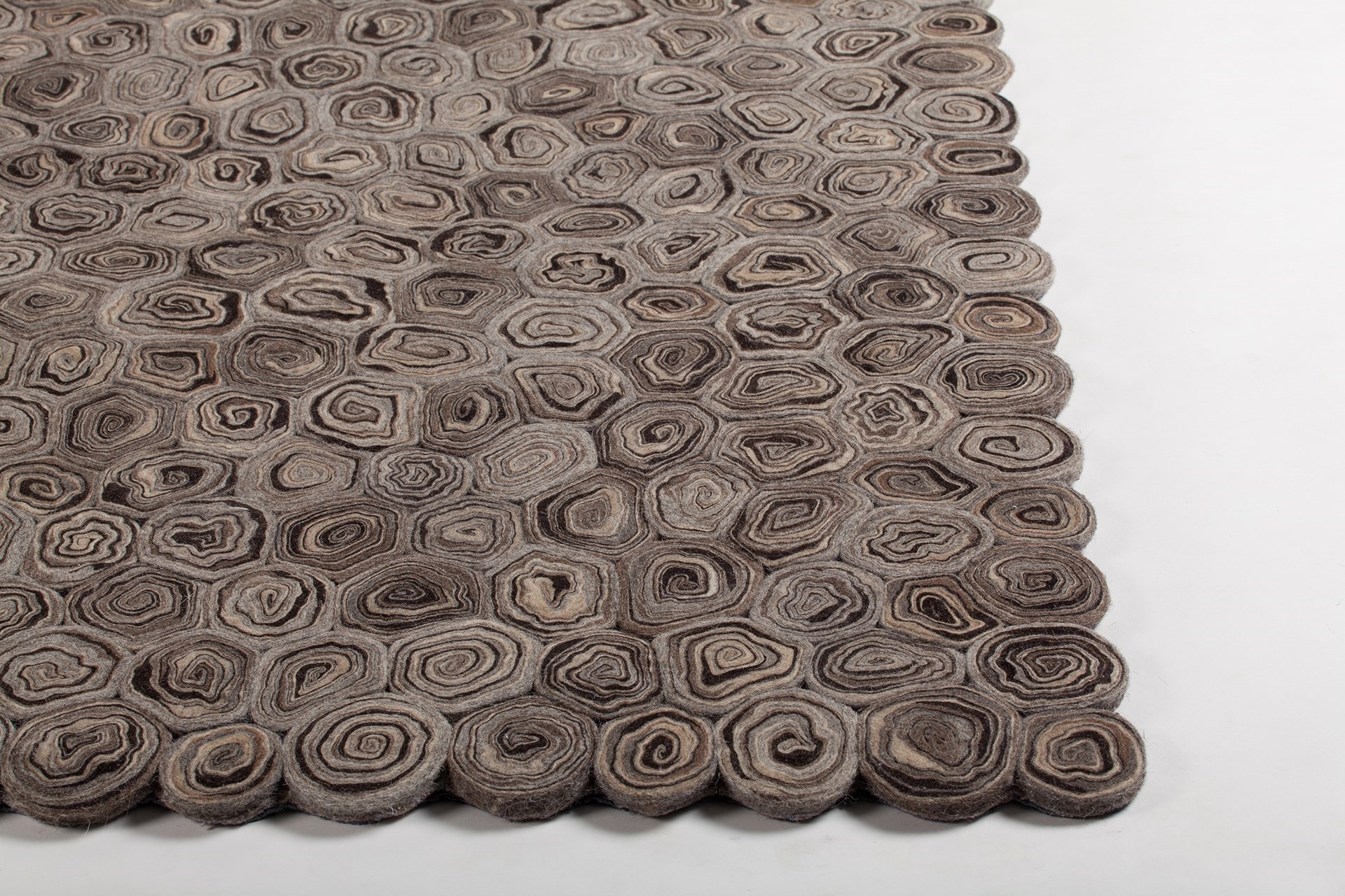 Patagonia Wool Rectangular Handmade Rug, 5' x 7'6"