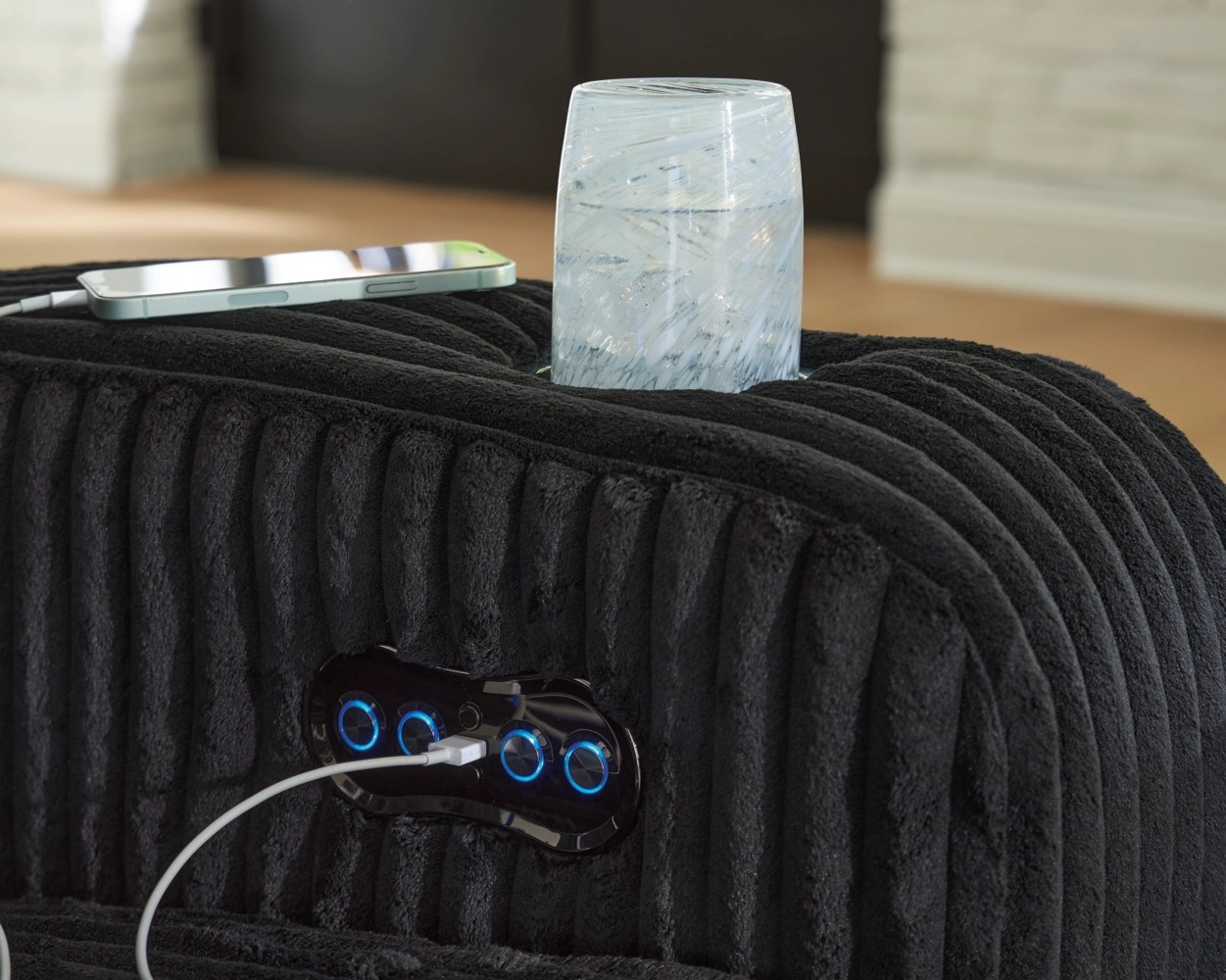 Forest Lake Polyester Power Reclining Living Room Set