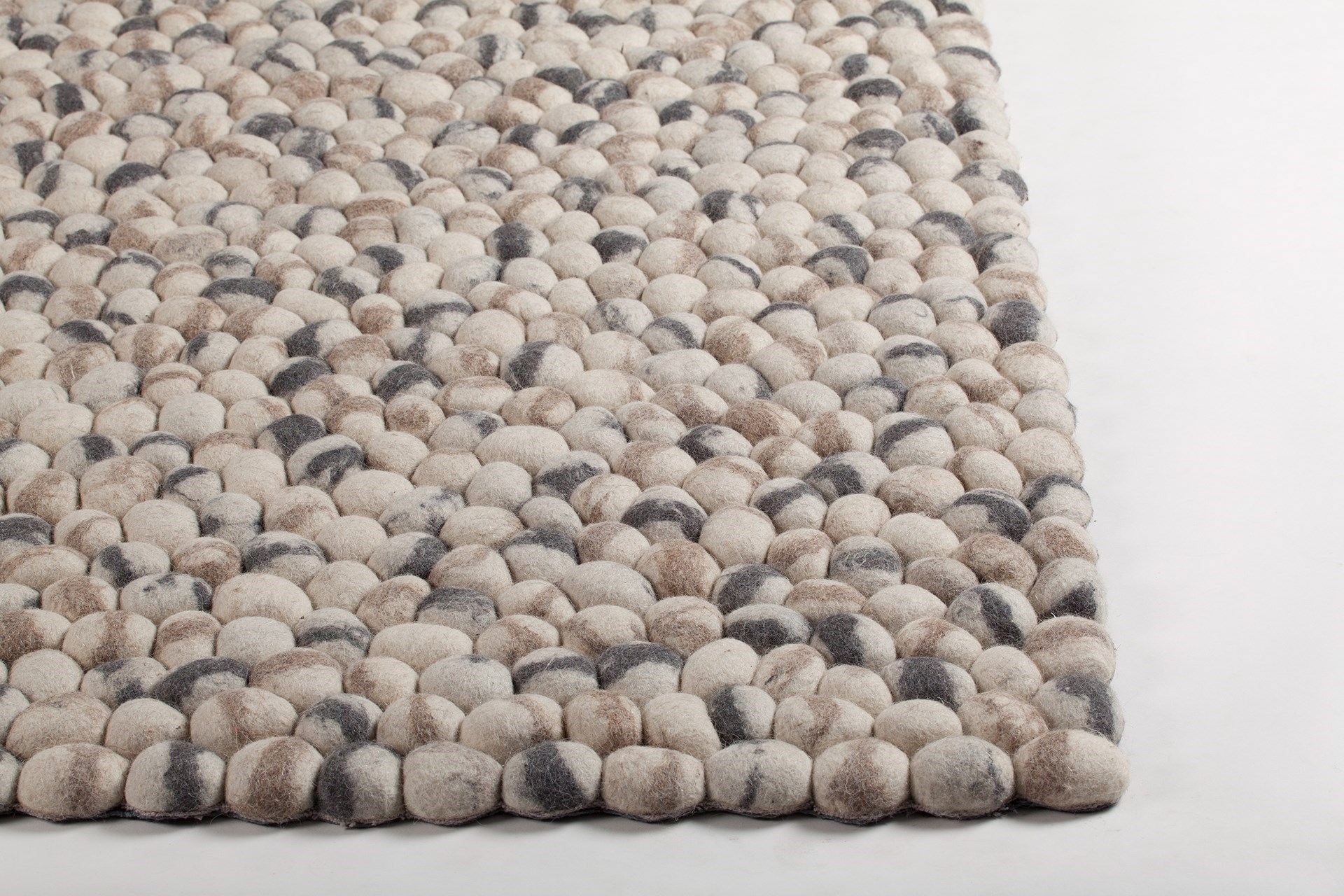 Pebbles Wool Rectangular Handmade Rug, 7'9" x 10'6"