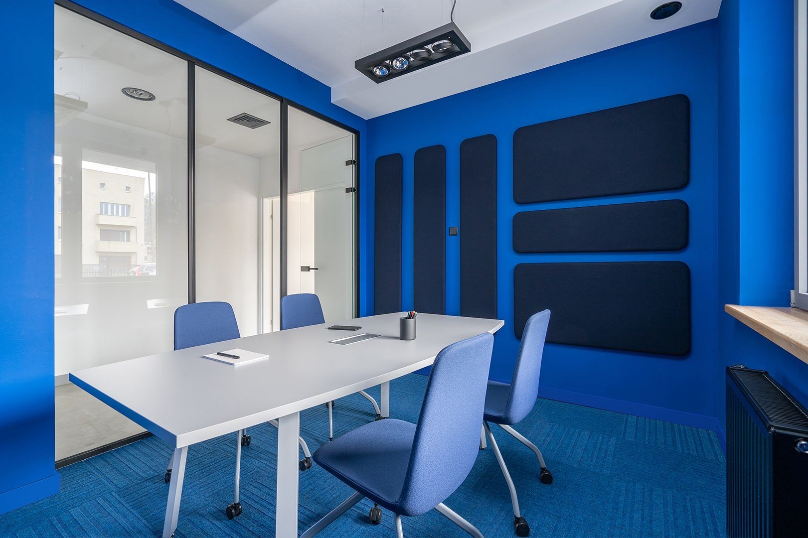 OGI_A Medium Conference Meeting Table for 6 Persons