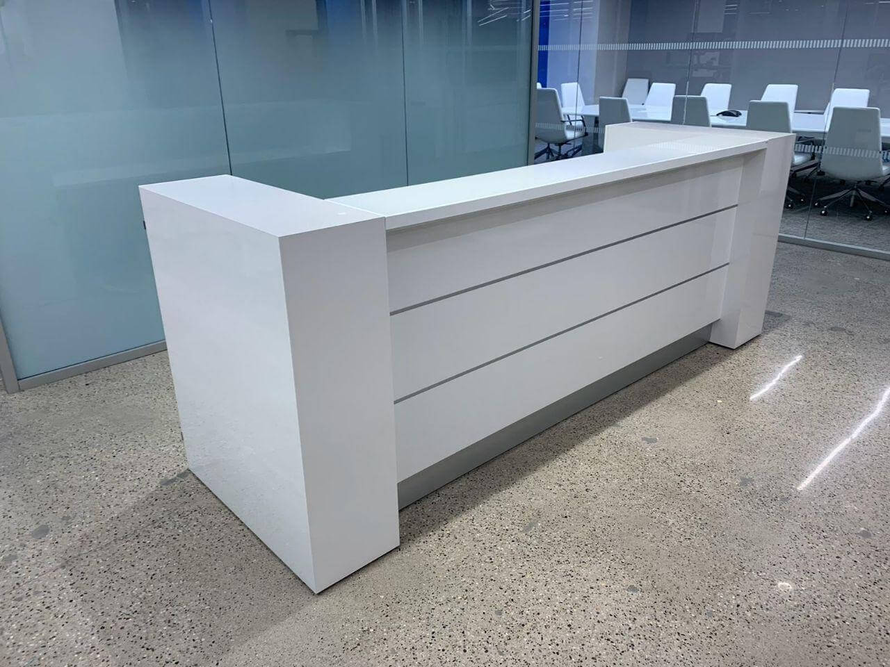 VALDE Customizable Reception Desk by MDD Office Furniture