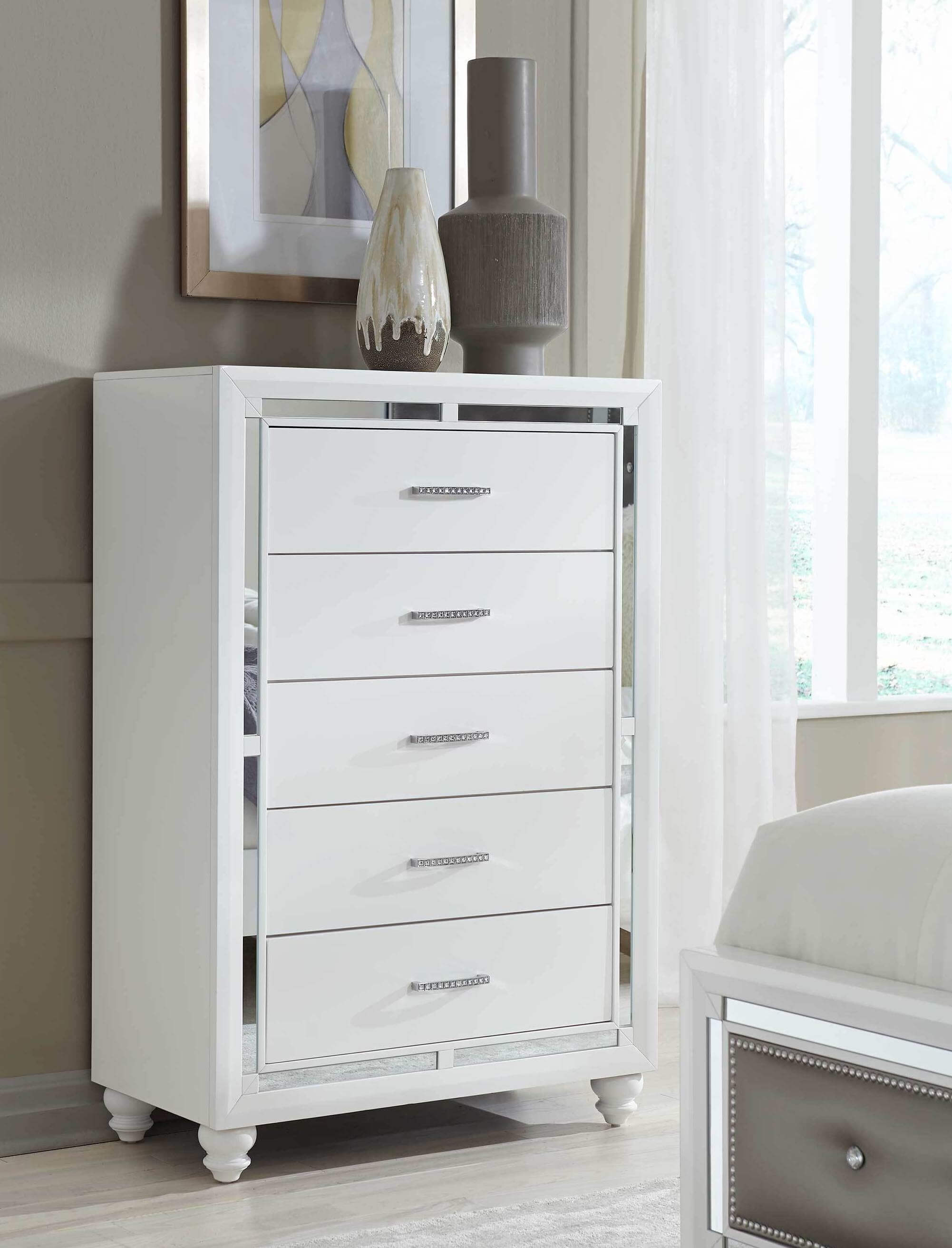 Mackenzie Chest