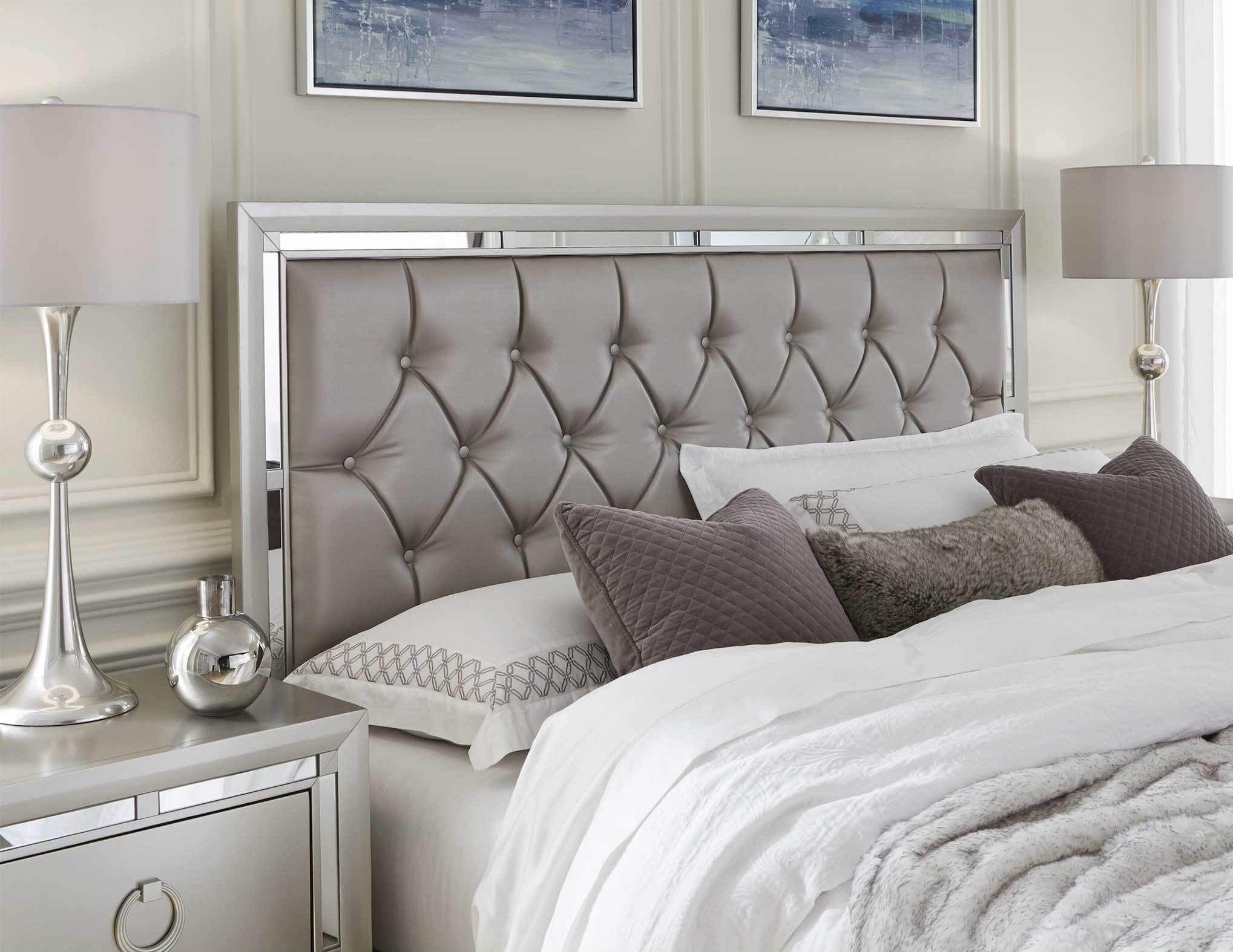 Riley Tufted Bed