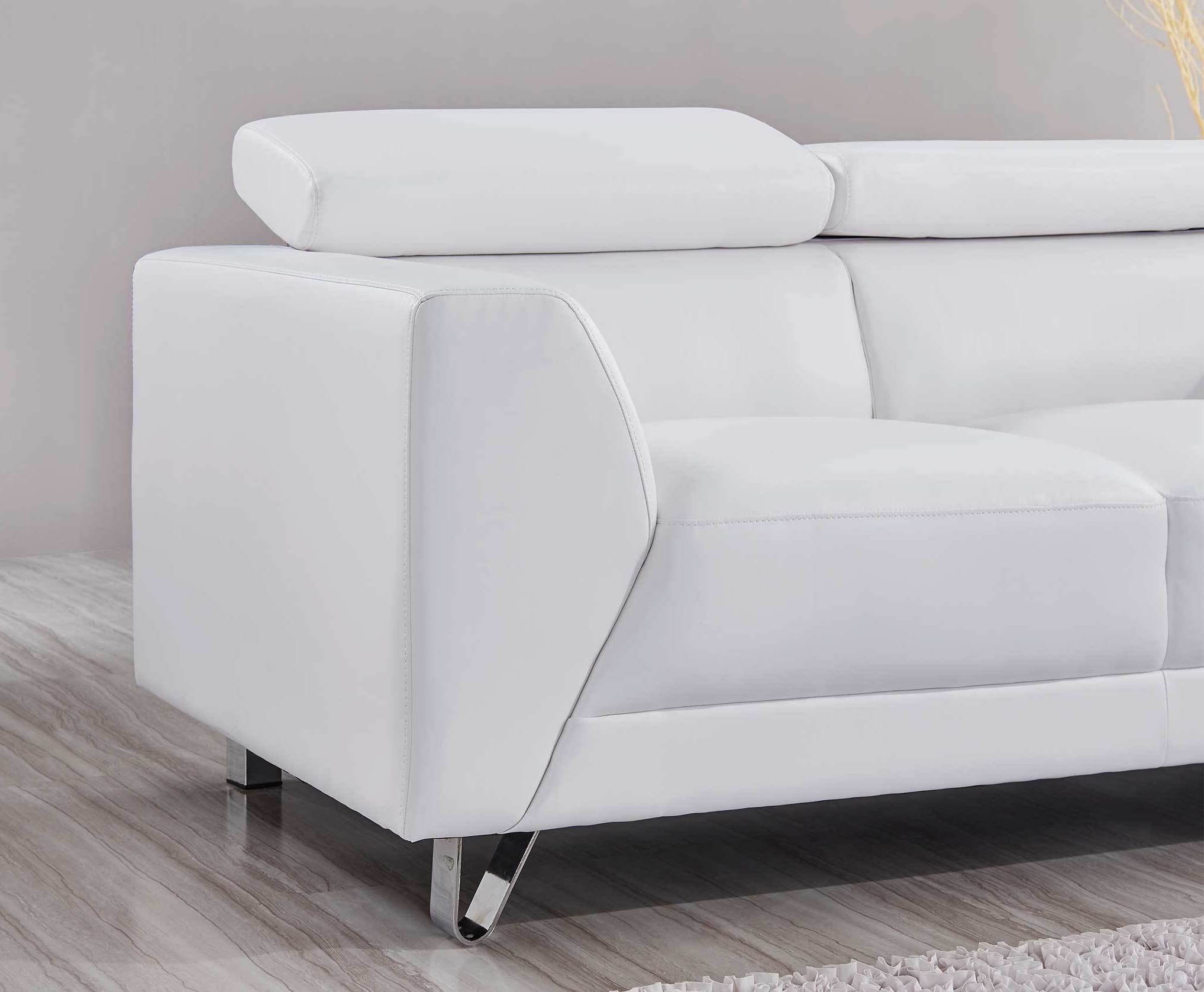 U8210 Loveseat