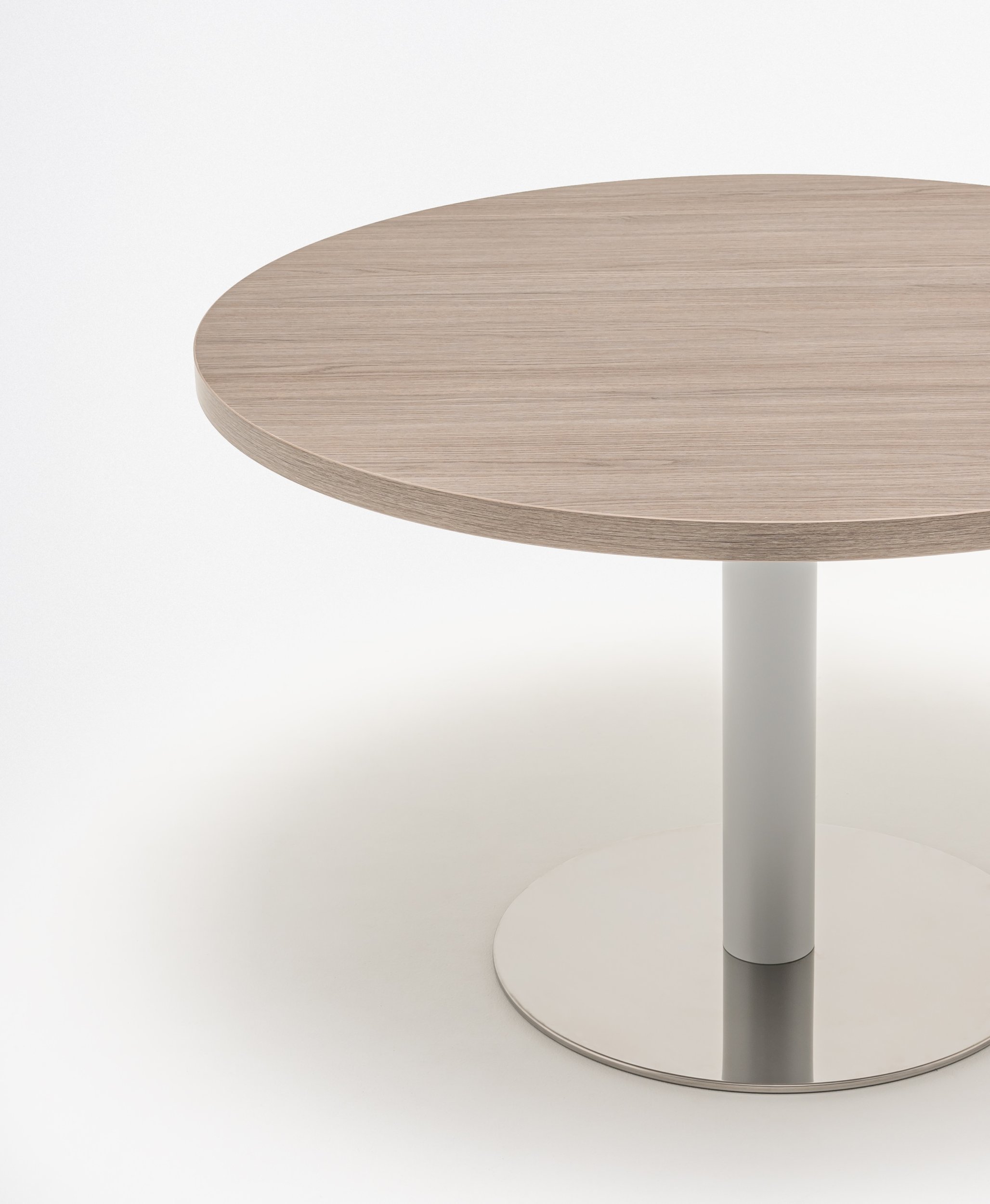 Quando MFC Round Coffee Table w/ Metal Disc Base