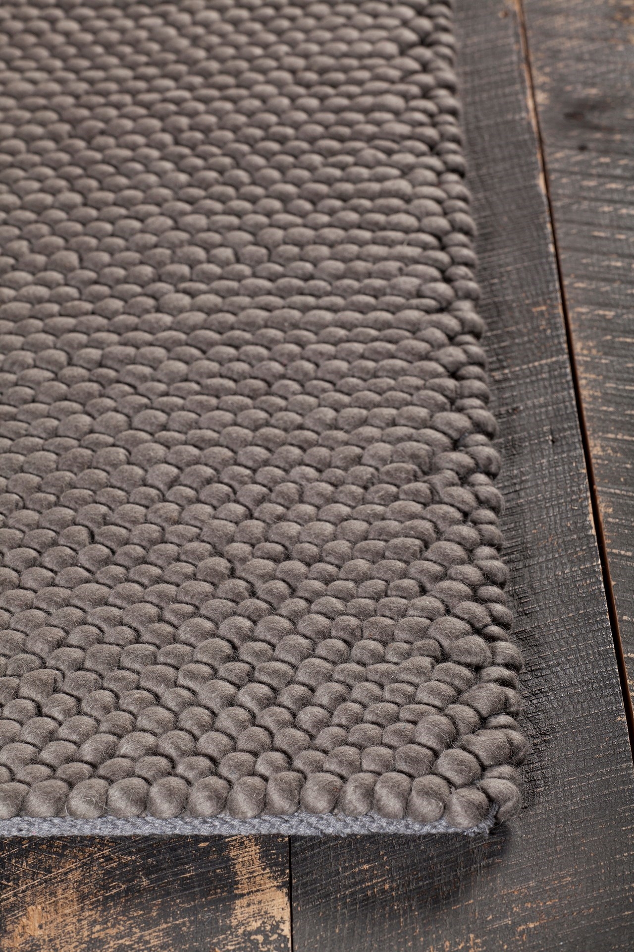 Quina Wool Rectangular Handmade Rug, 5' x 7'6"