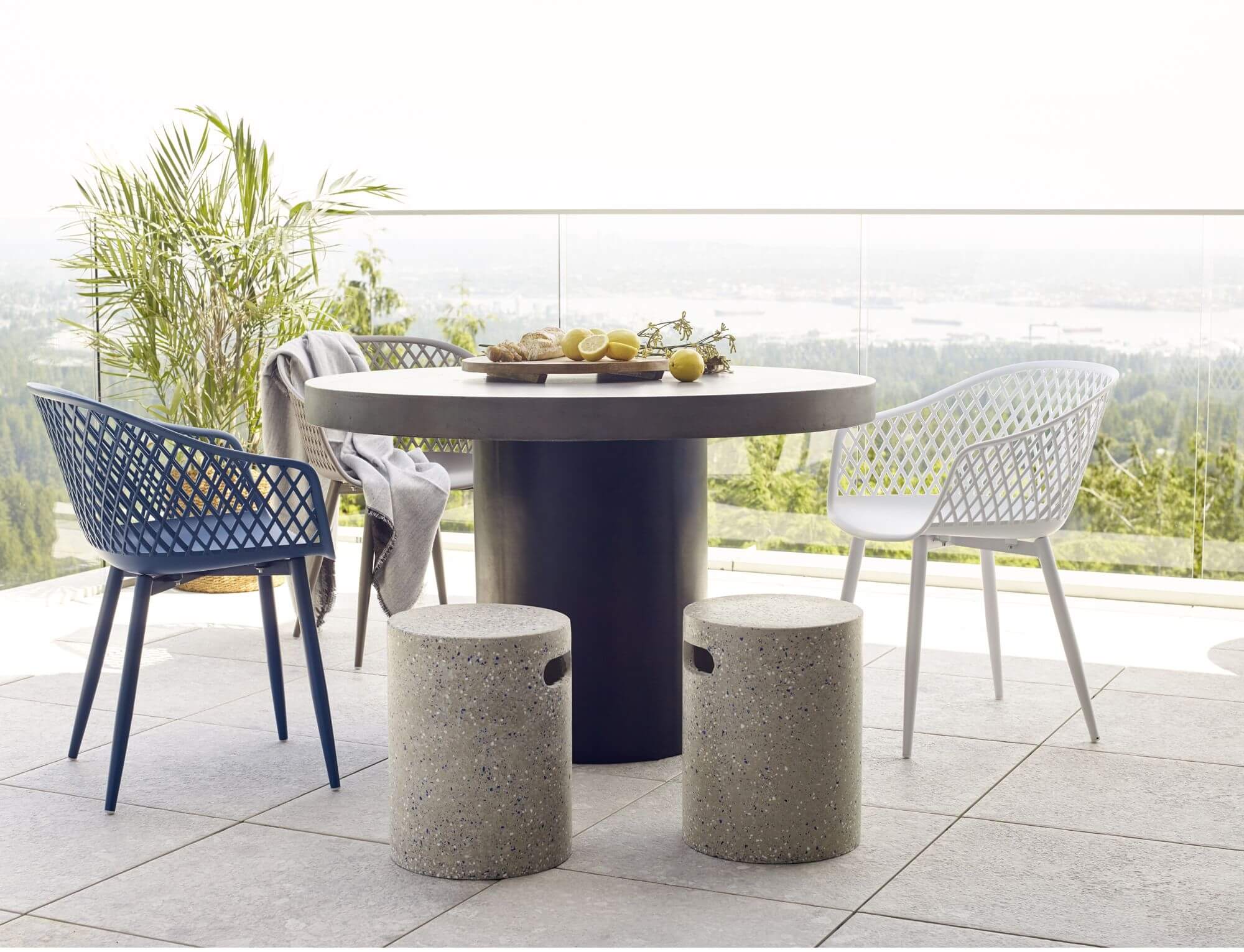 Piazza Outdoor Chair
