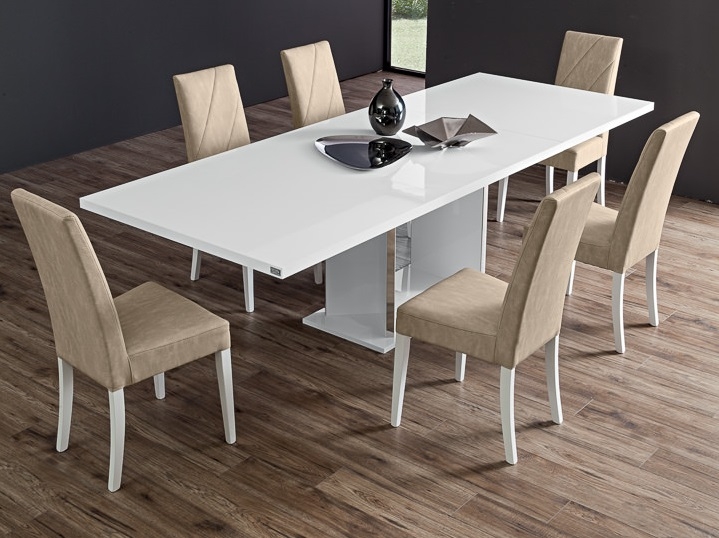 Lisa ESF Wood High Gloss Dining Room Set