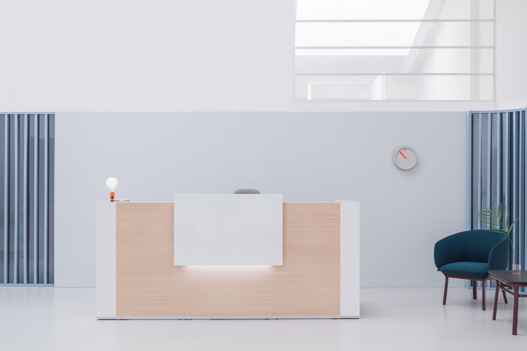MDD Tera 96-Inch Reception Desk Straight Design with LED Illumination
